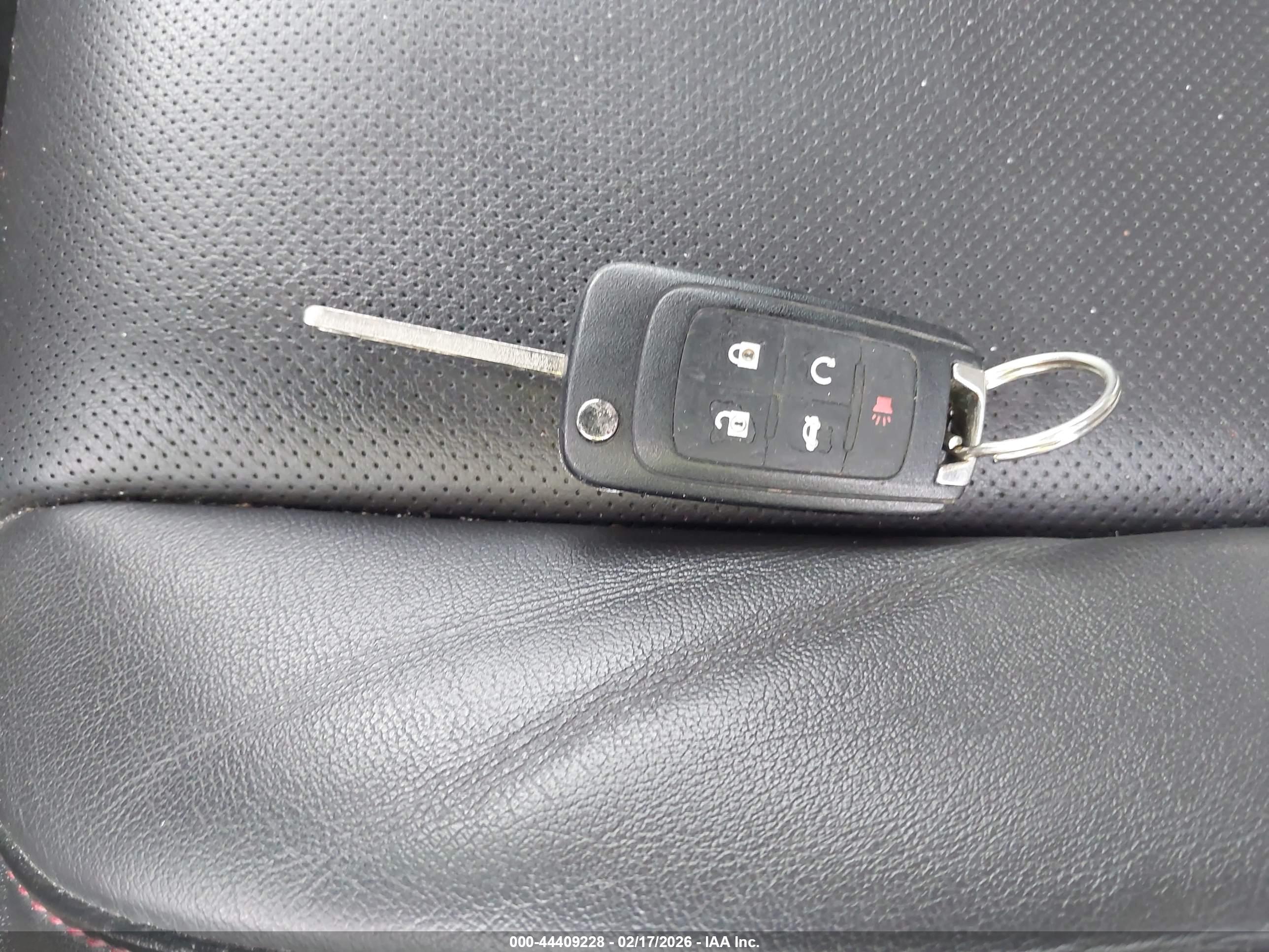 CHEVROLET EQUINOX image 11