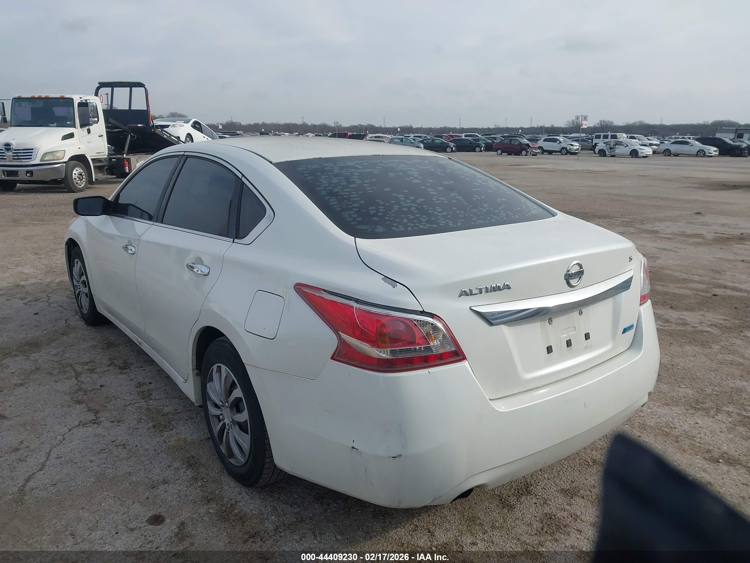 NISSAN ALTIMA image 3