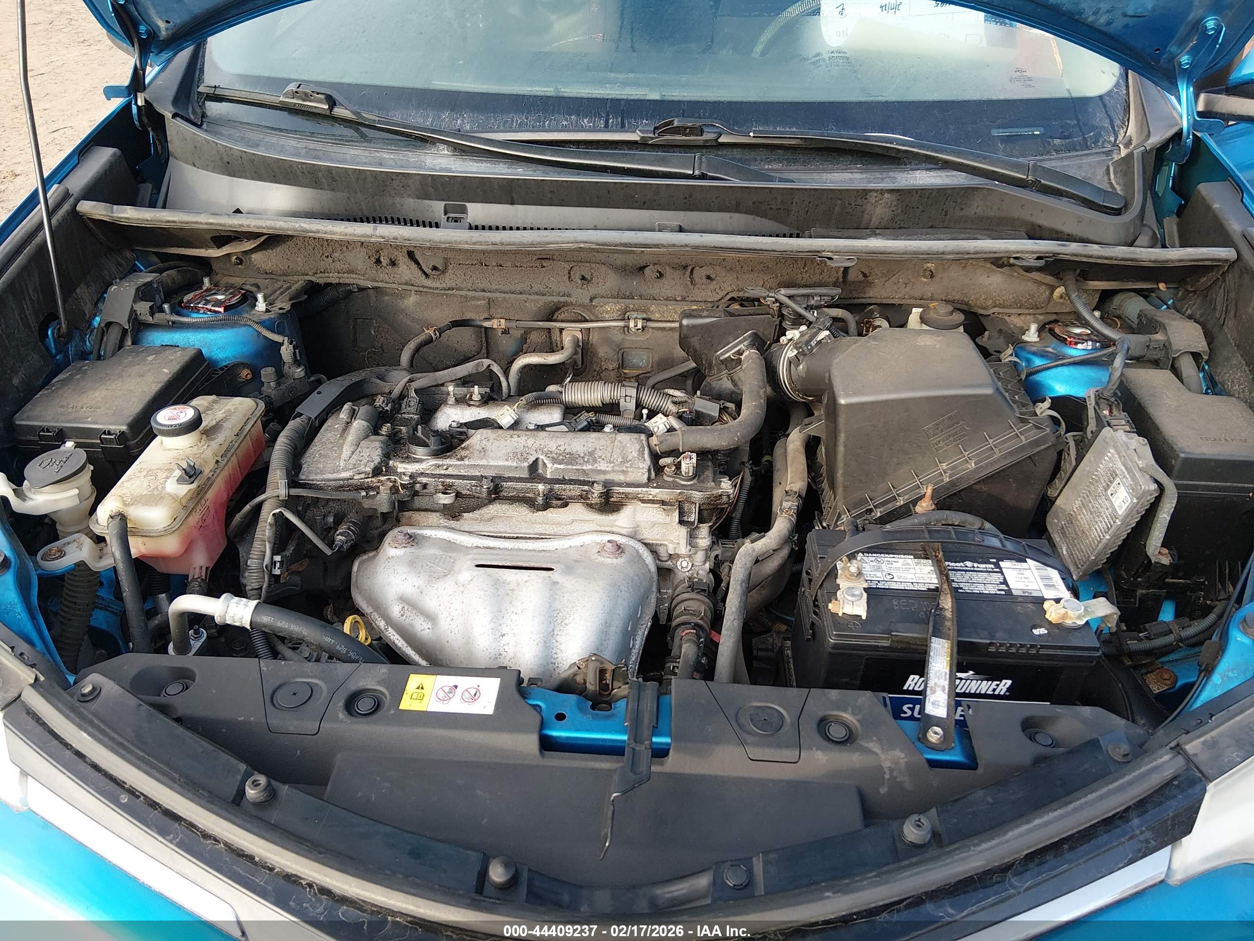 TOYOTA RAV4 image 10