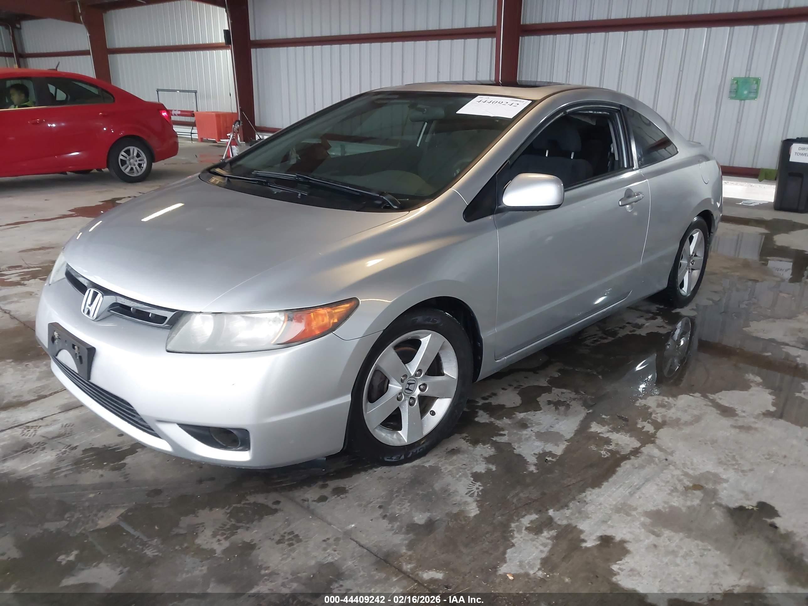 HONDA CIVIC image 2