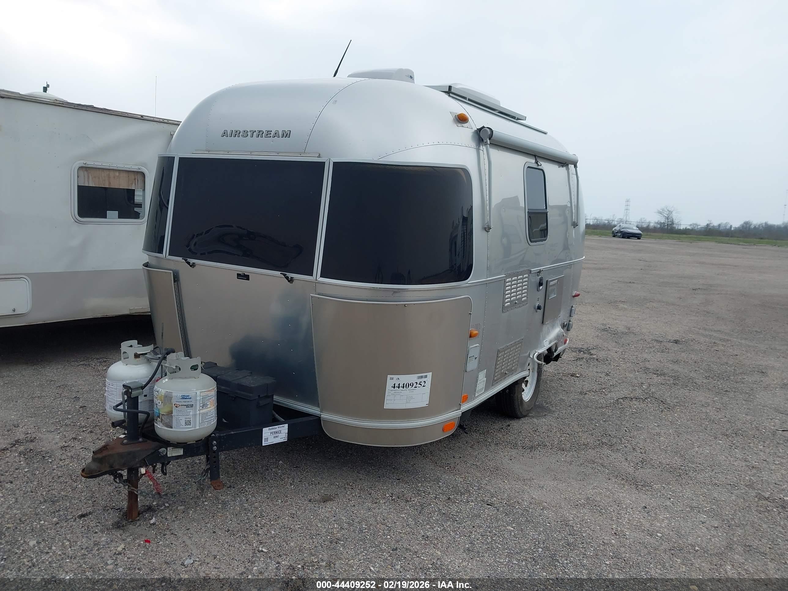 AIRSTREAM BAMBI image 2