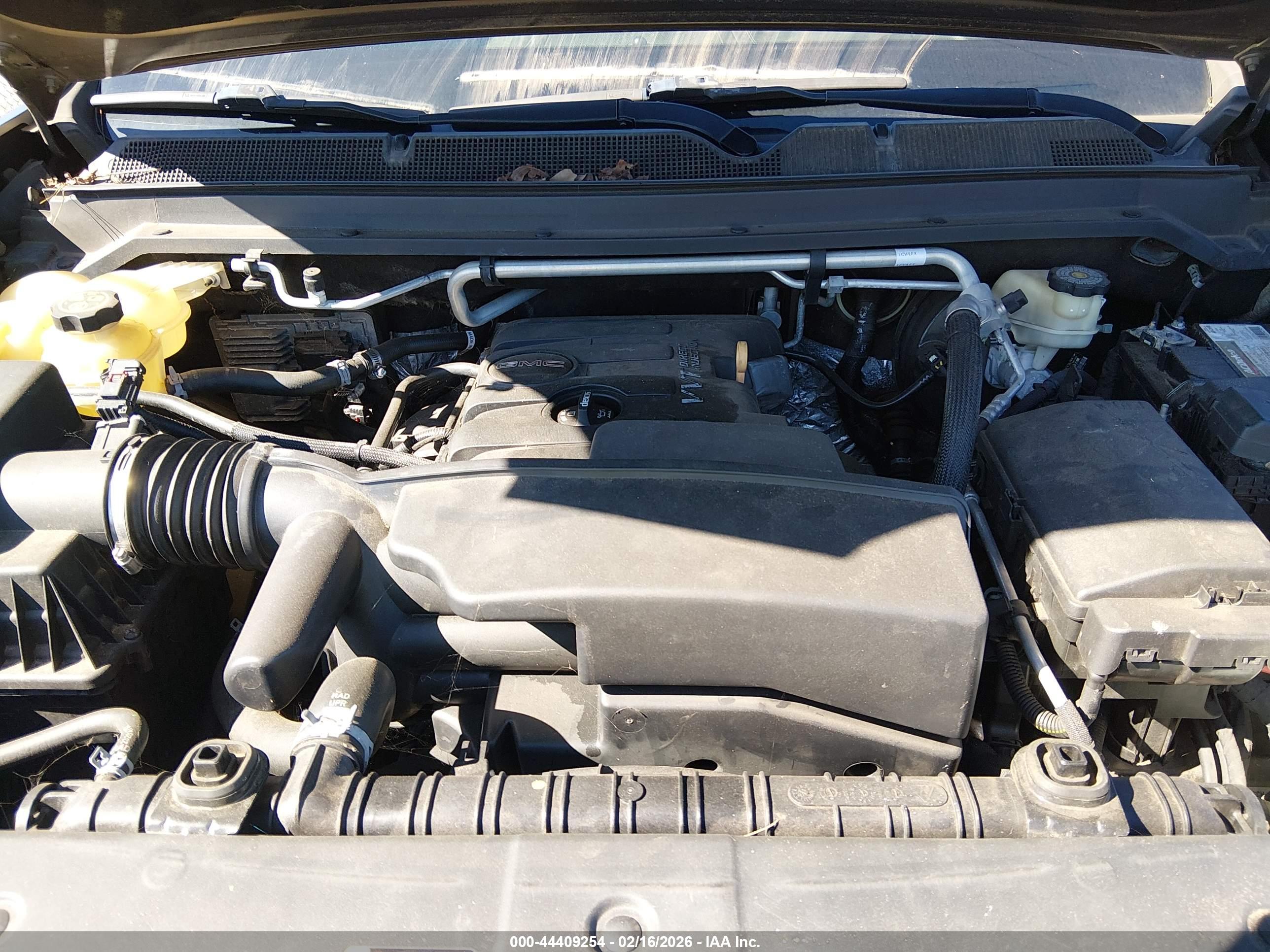 GMC CANYON image 6