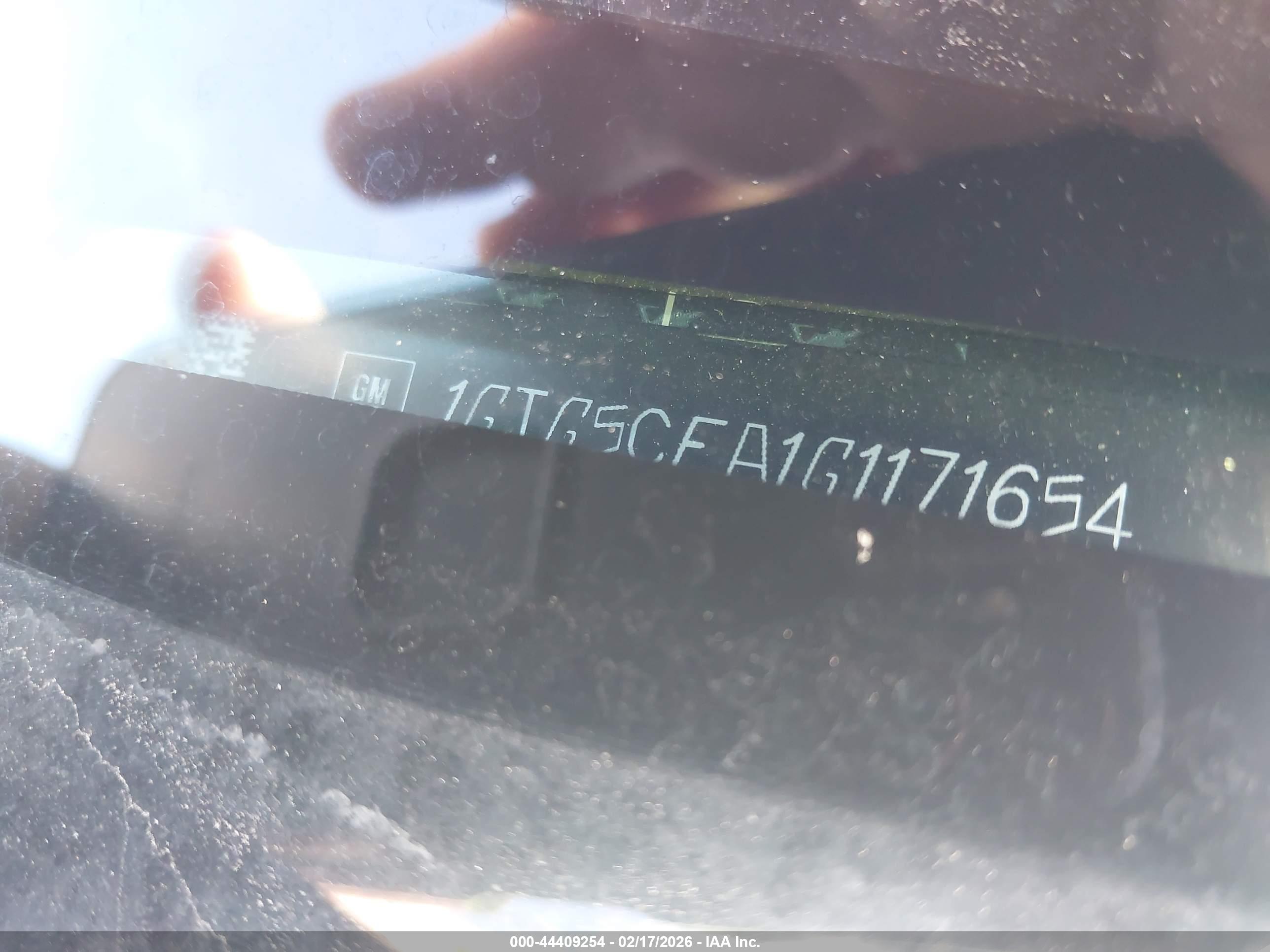 GMC CANYON image 9
