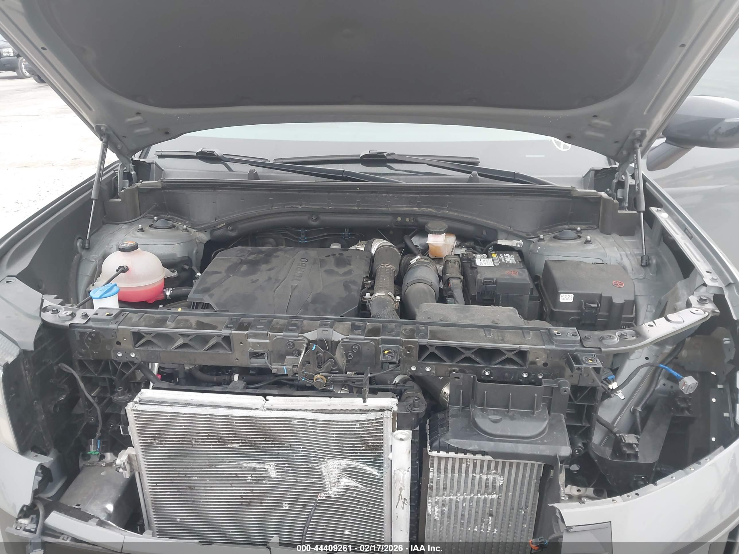 HYUNDAI SANTA image 10