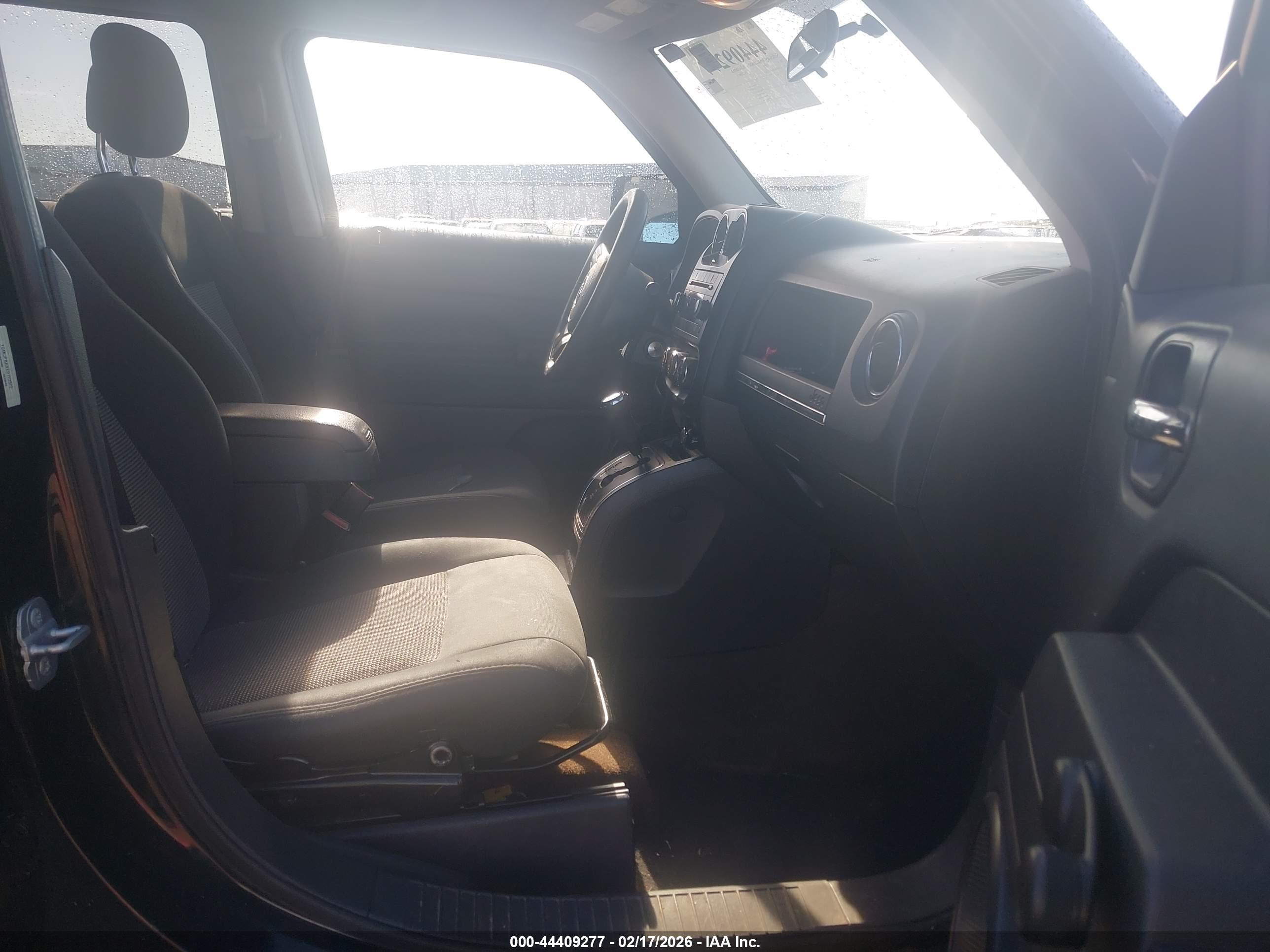 JEEP PATRIOT image 5