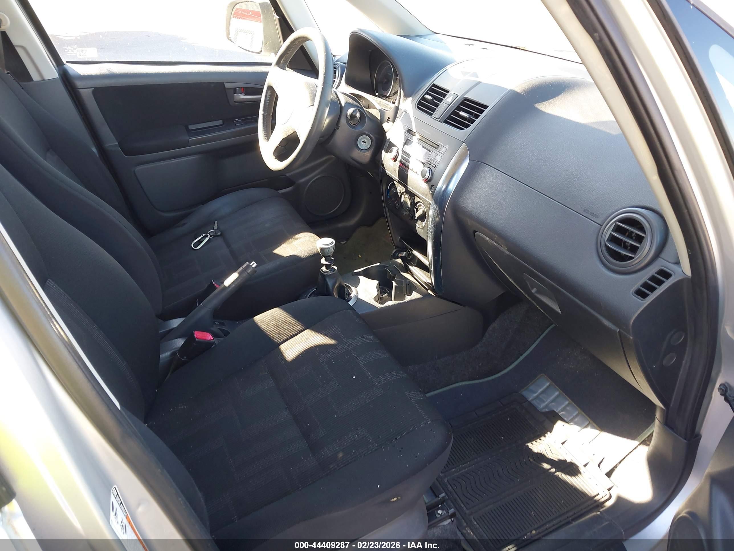 SUZUKI SX4 image 5