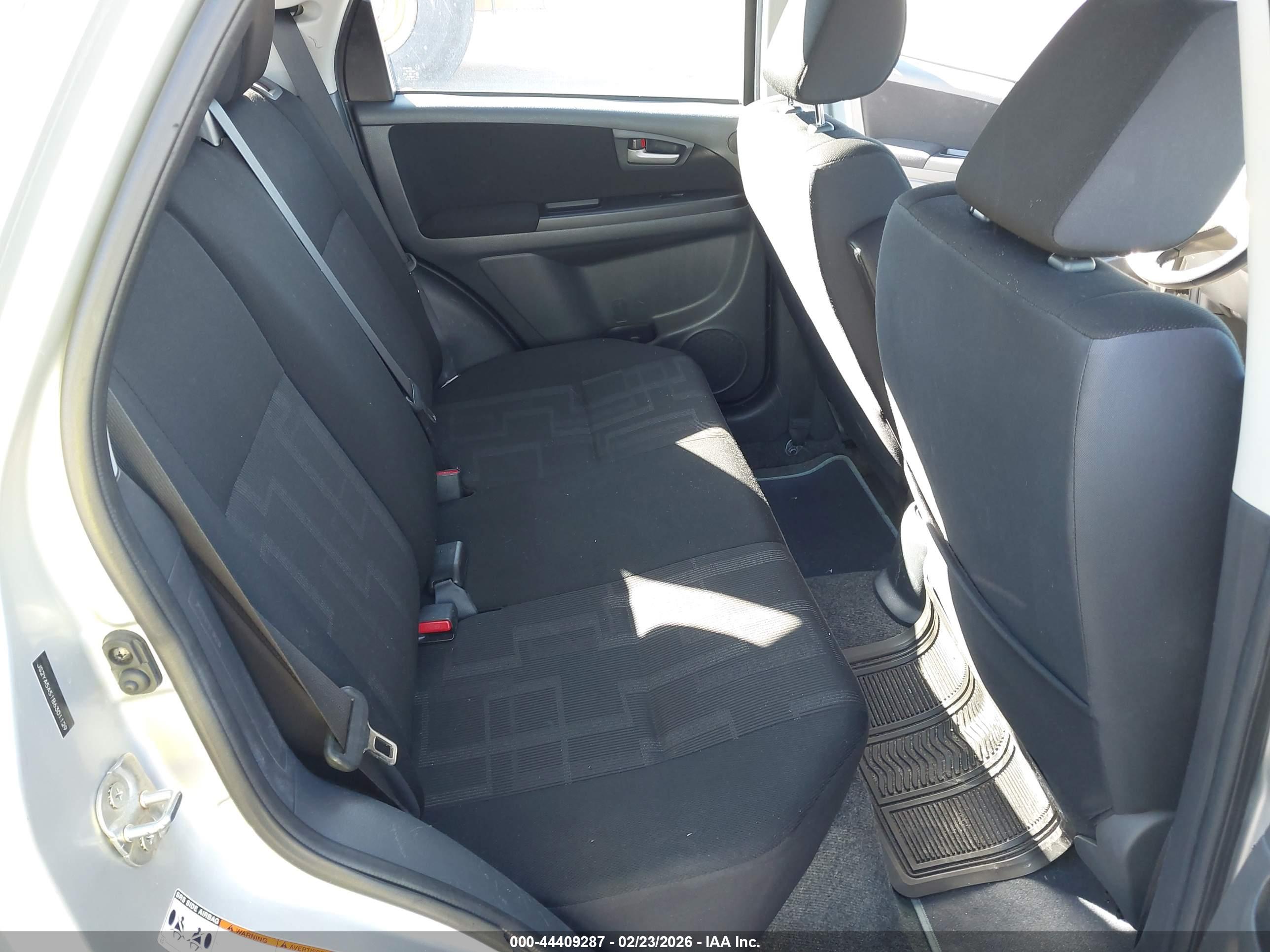 SUZUKI SX4 image 8