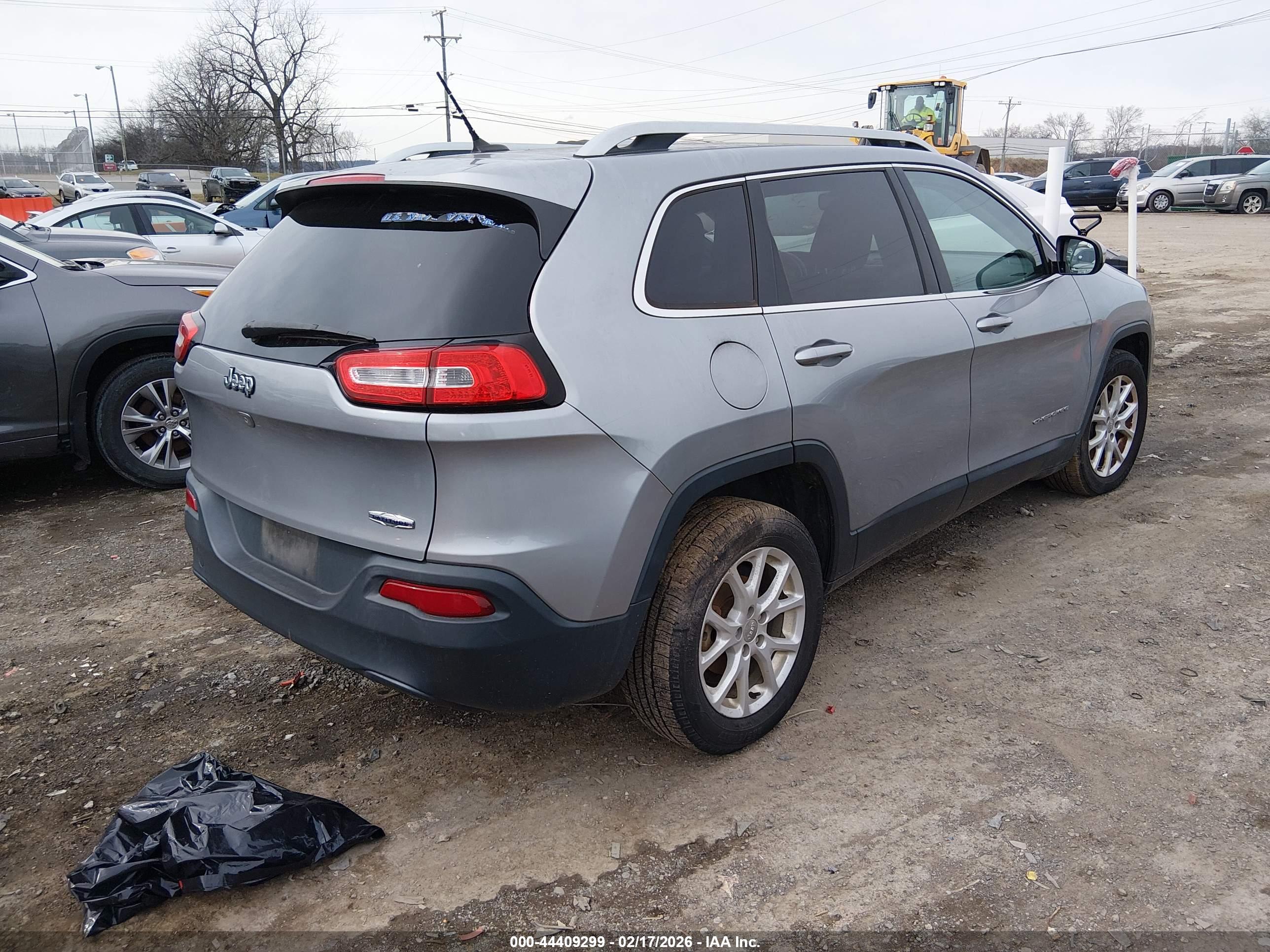 JEEP CHEROKEE image 4
