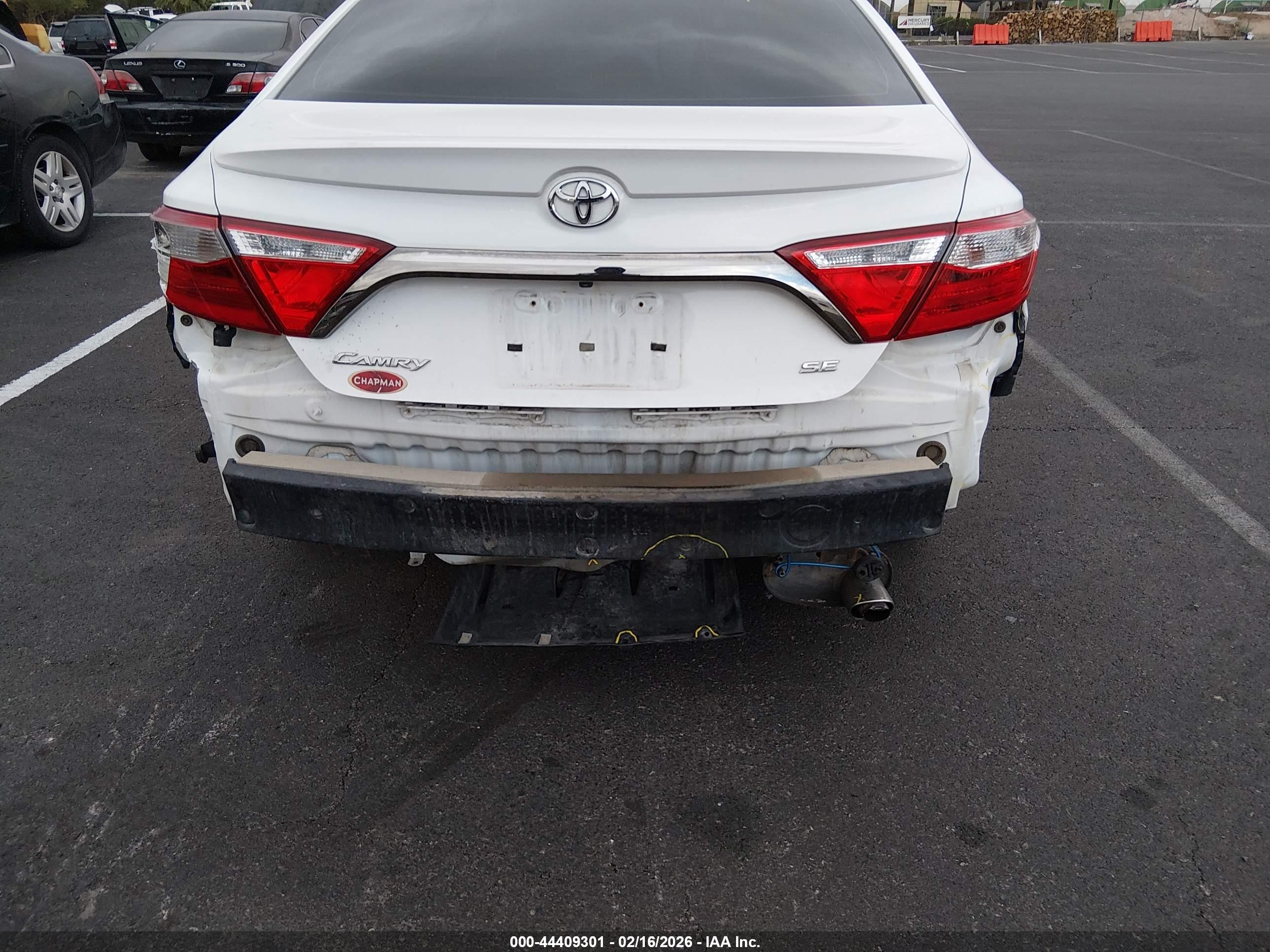 TOYOTA CAMRY image 6