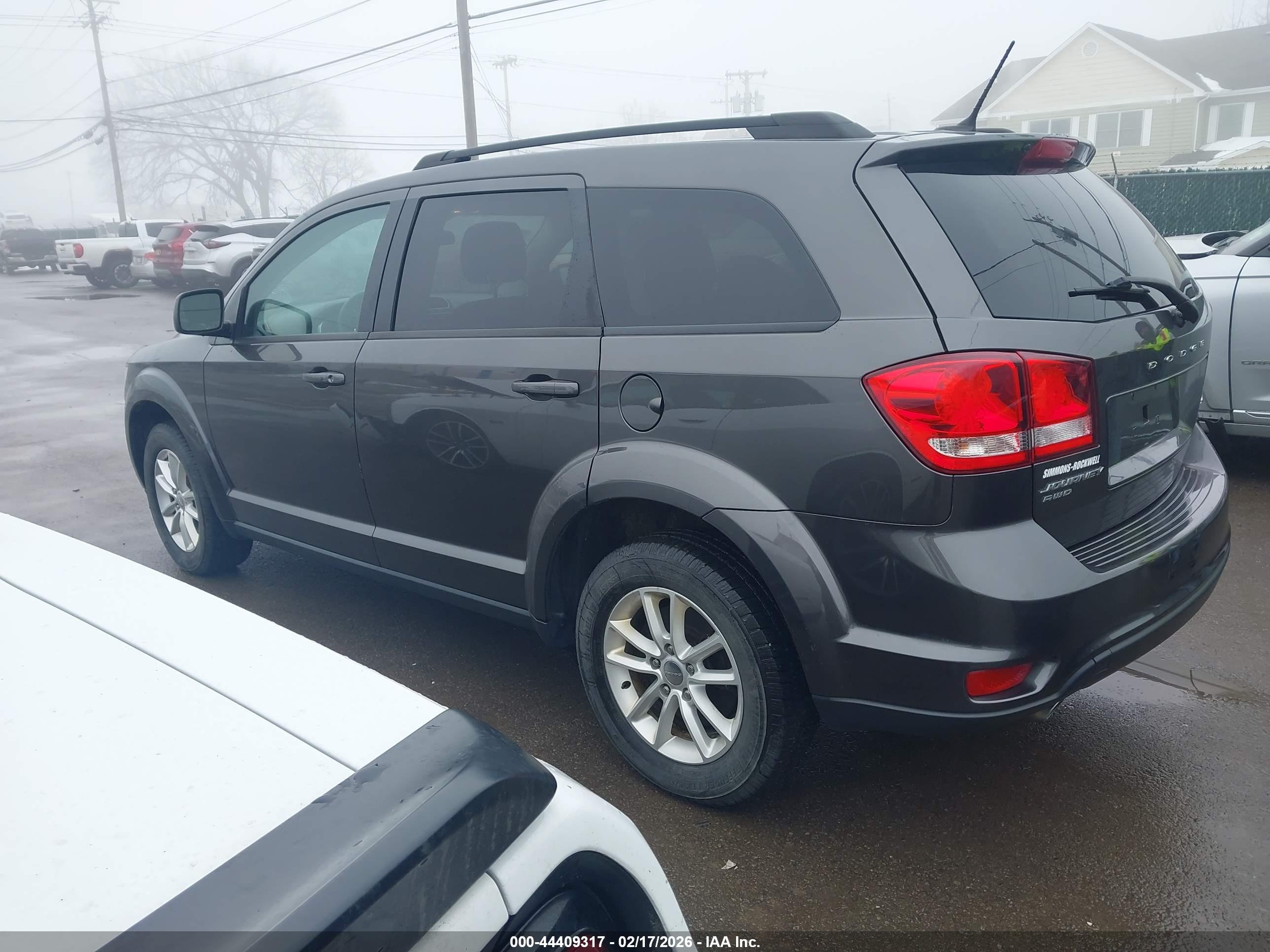 DODGE JOURNEY image 3