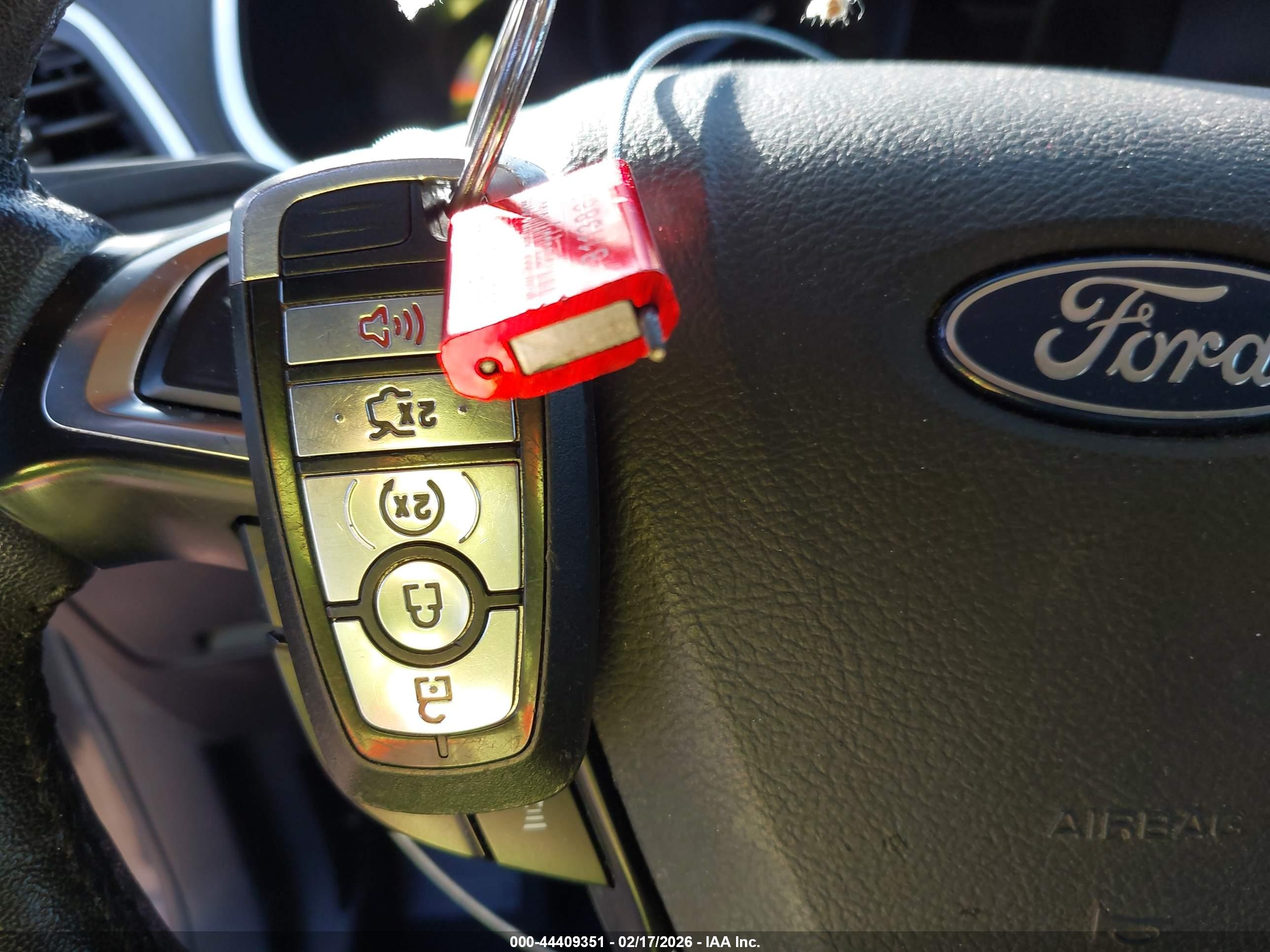 FORD EDGE image 11