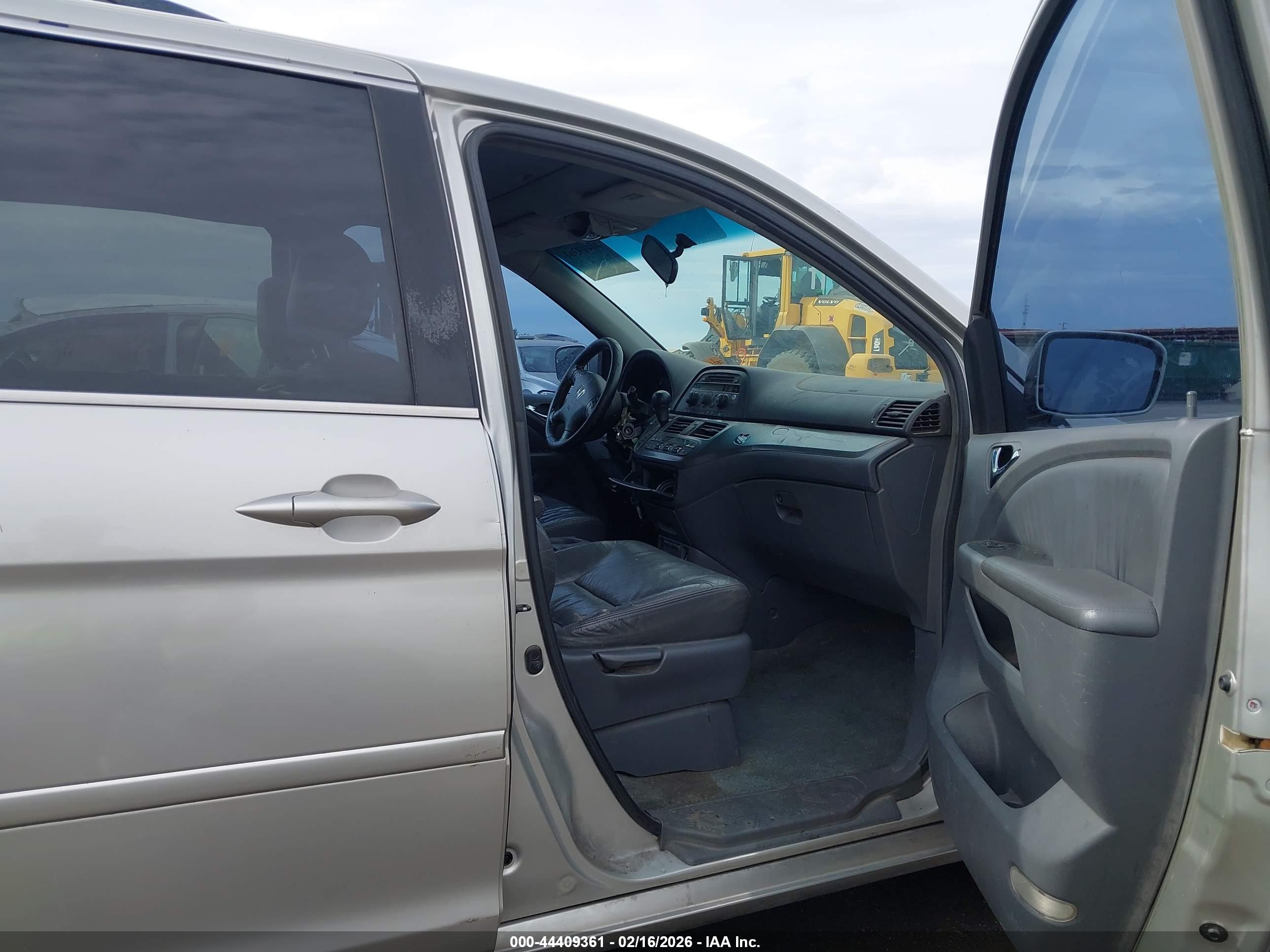 HONDA ODYSSEY image 5