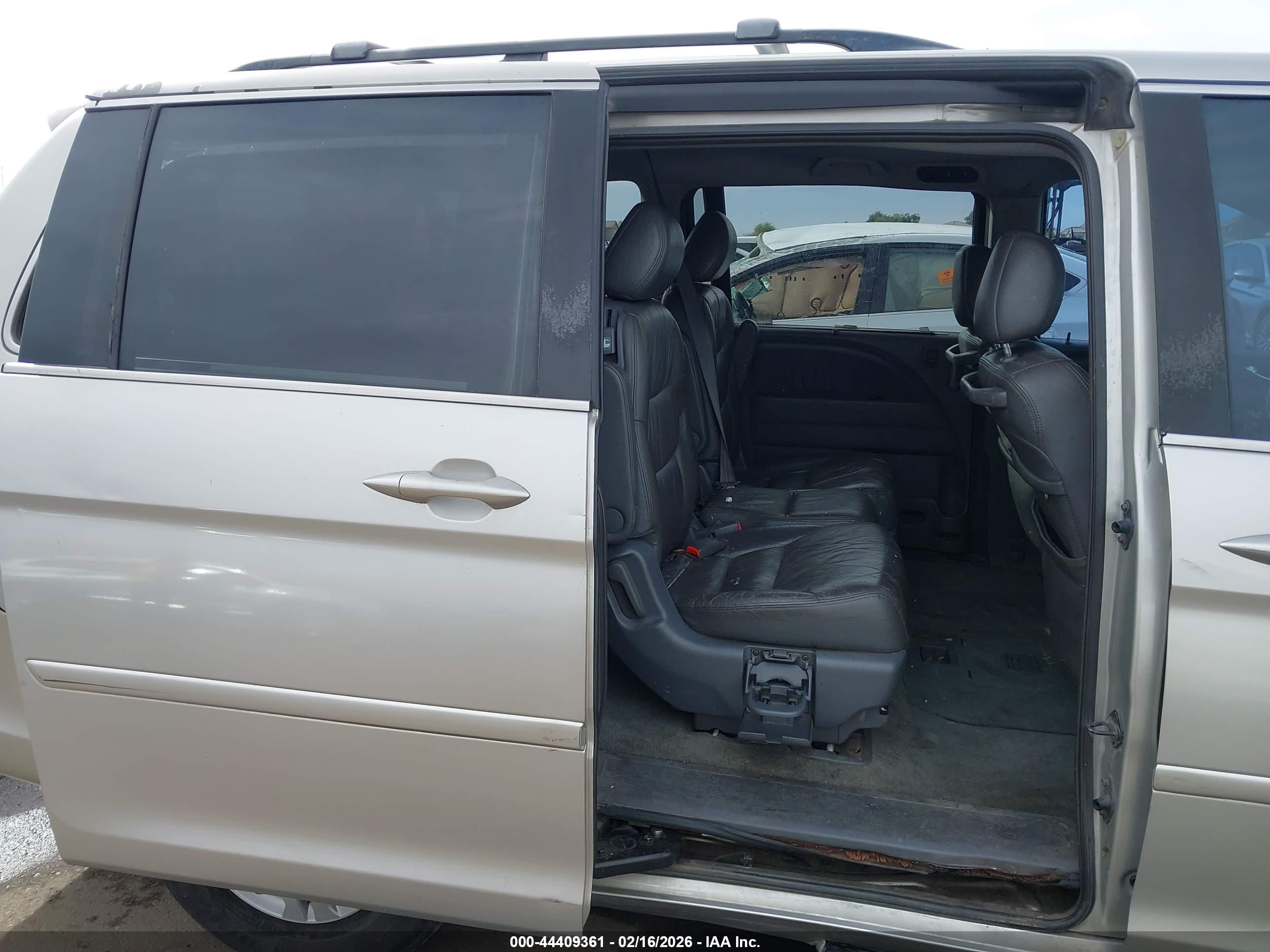 HONDA ODYSSEY image 8
