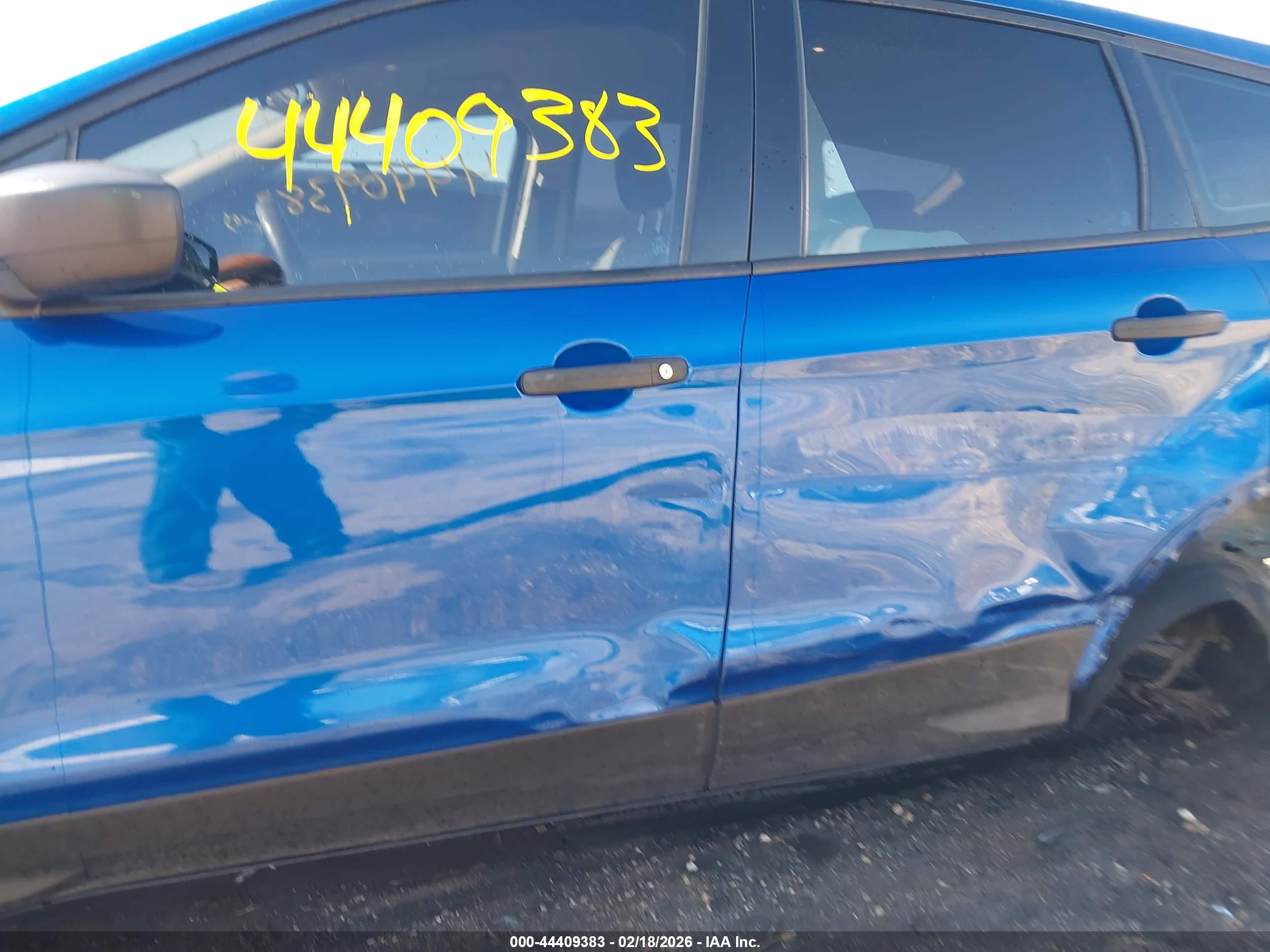 FORD ESCAPE image 6