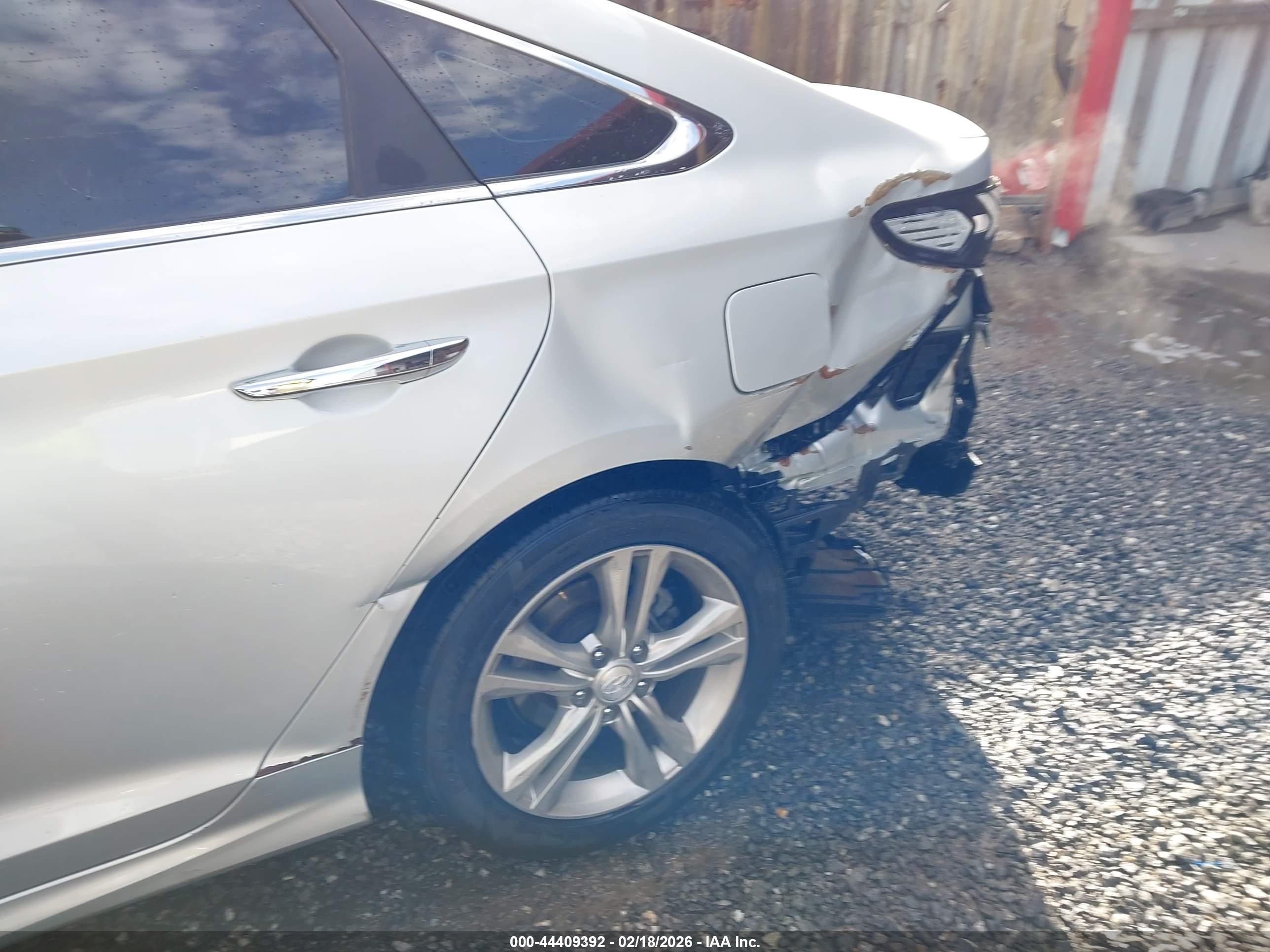 HYUNDAI SONATA image 6