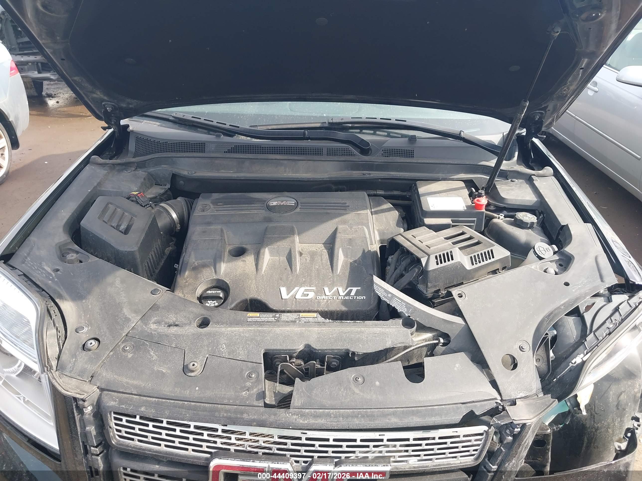 GMC TERRAIN image 10