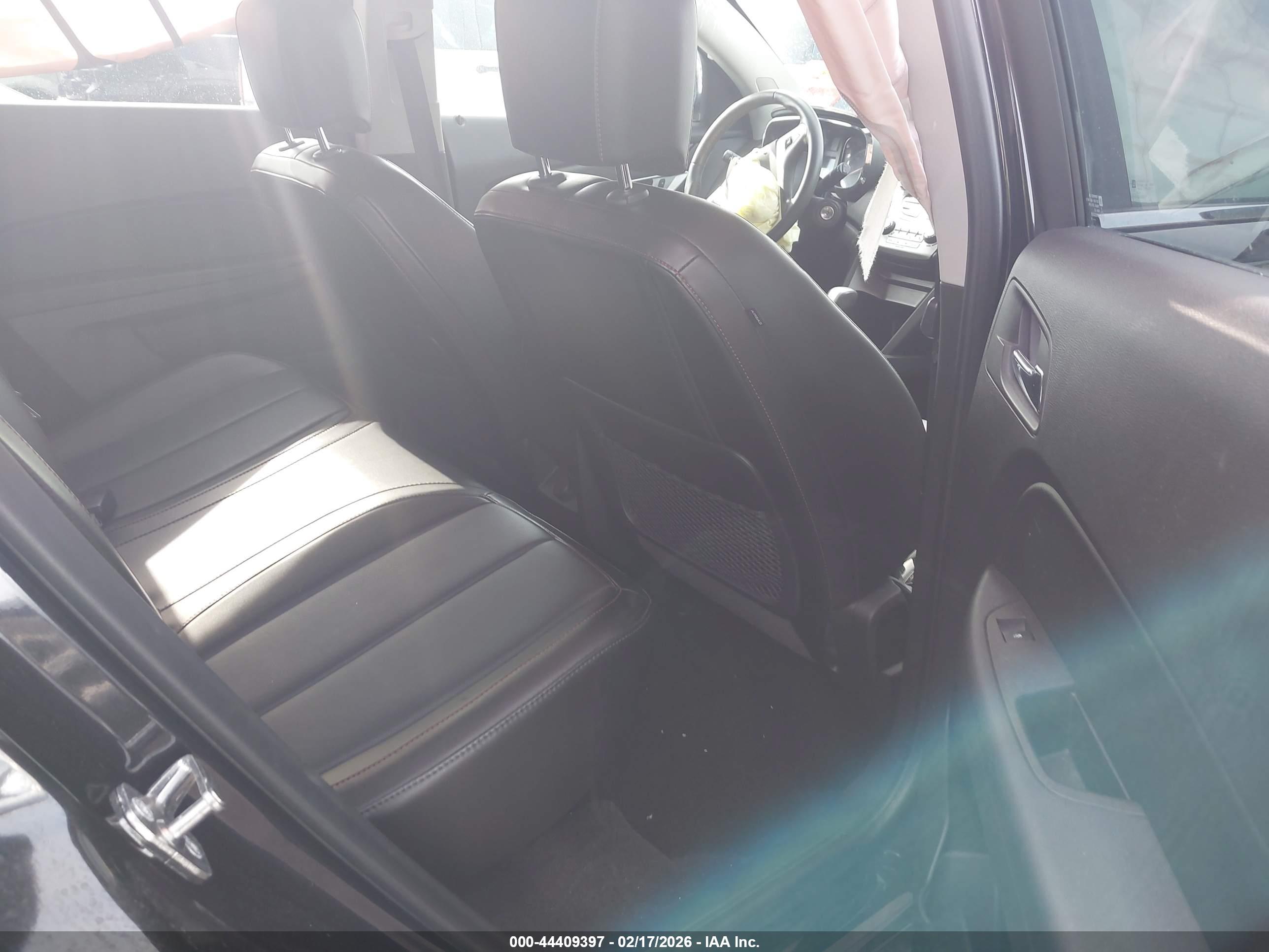 GMC TERRAIN image 8