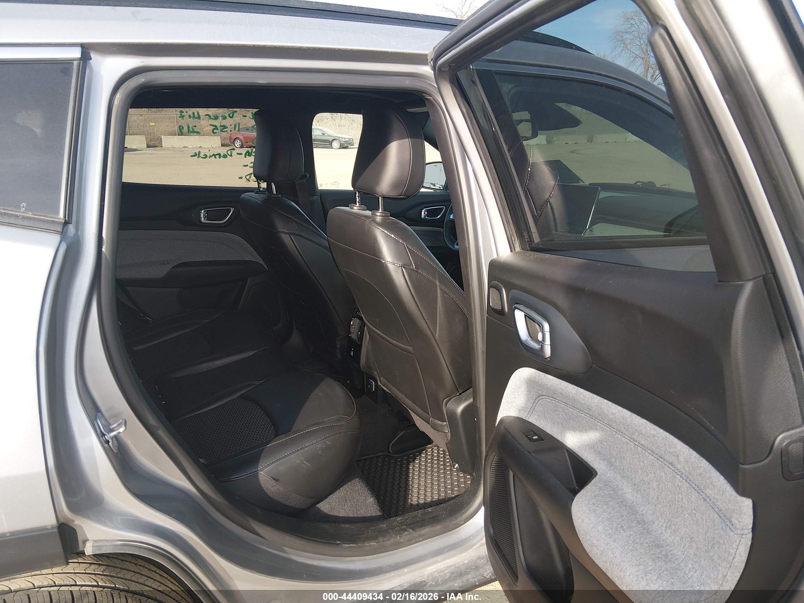 JEEP COMPASS image 8