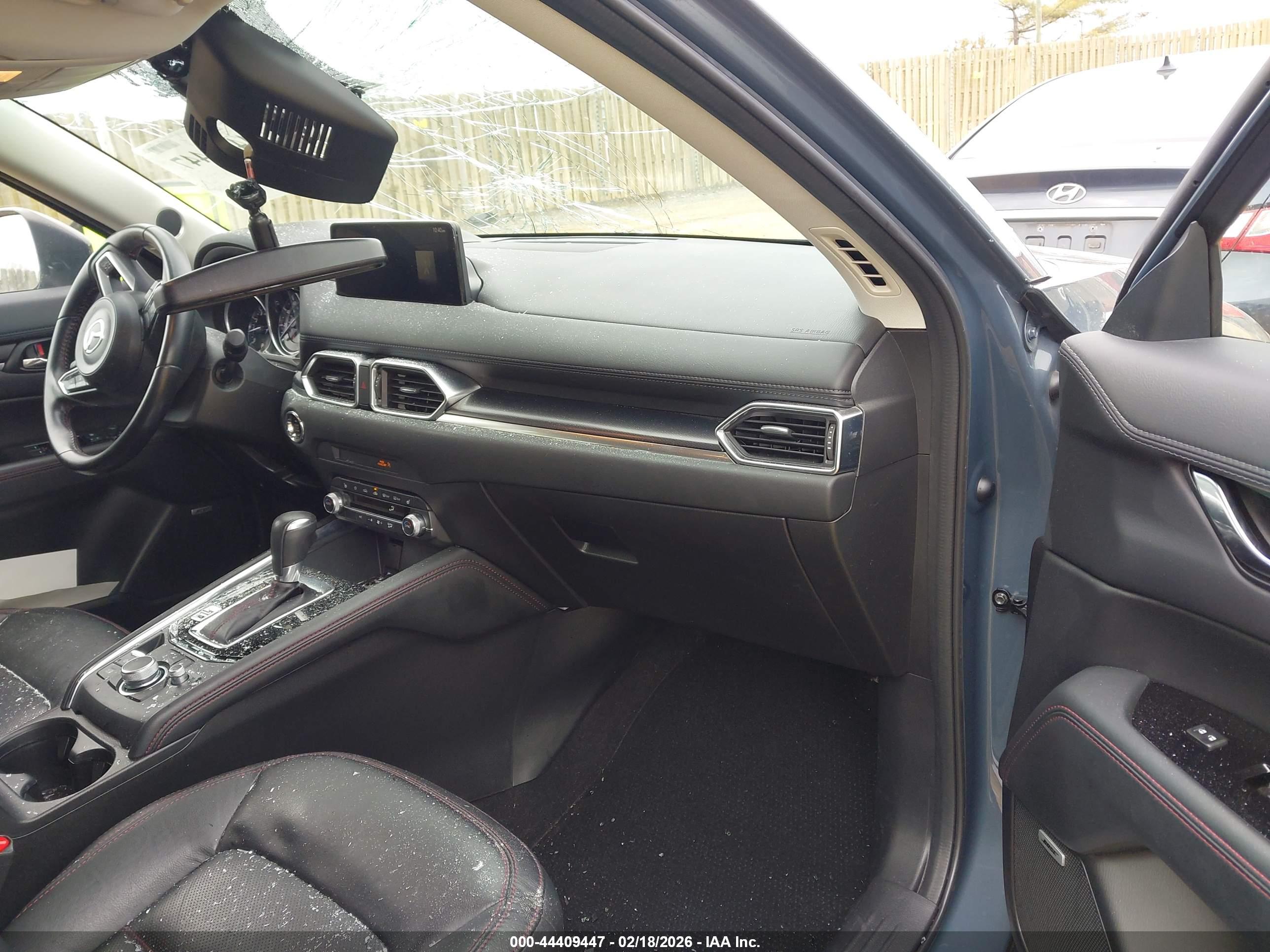 MAZDA CX-5 image 5