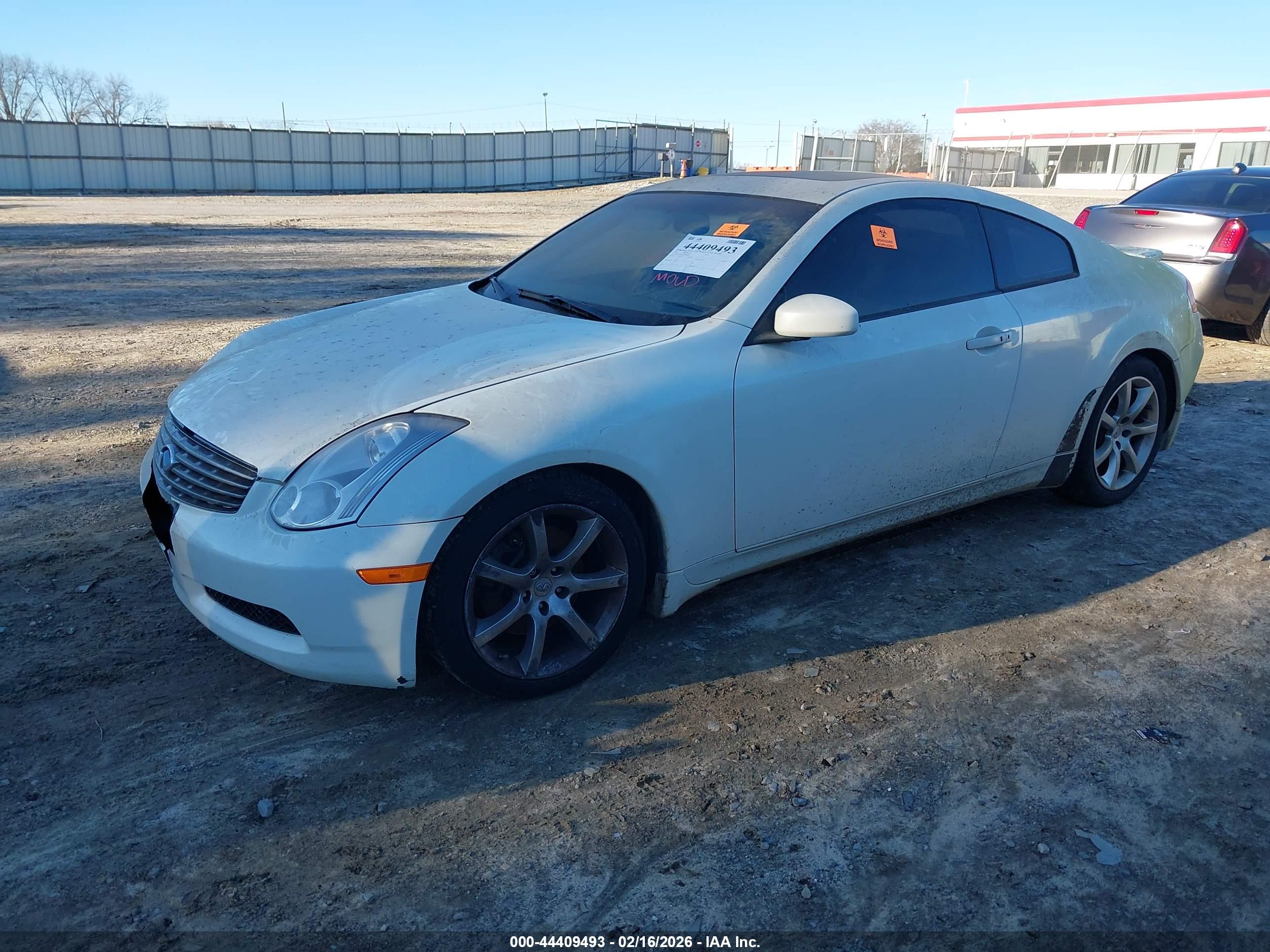 INFINITI G35 image 2