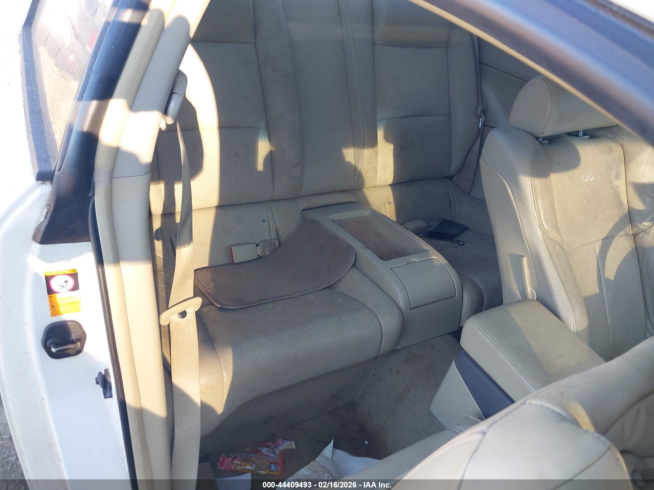 INFINITI G35 image 8