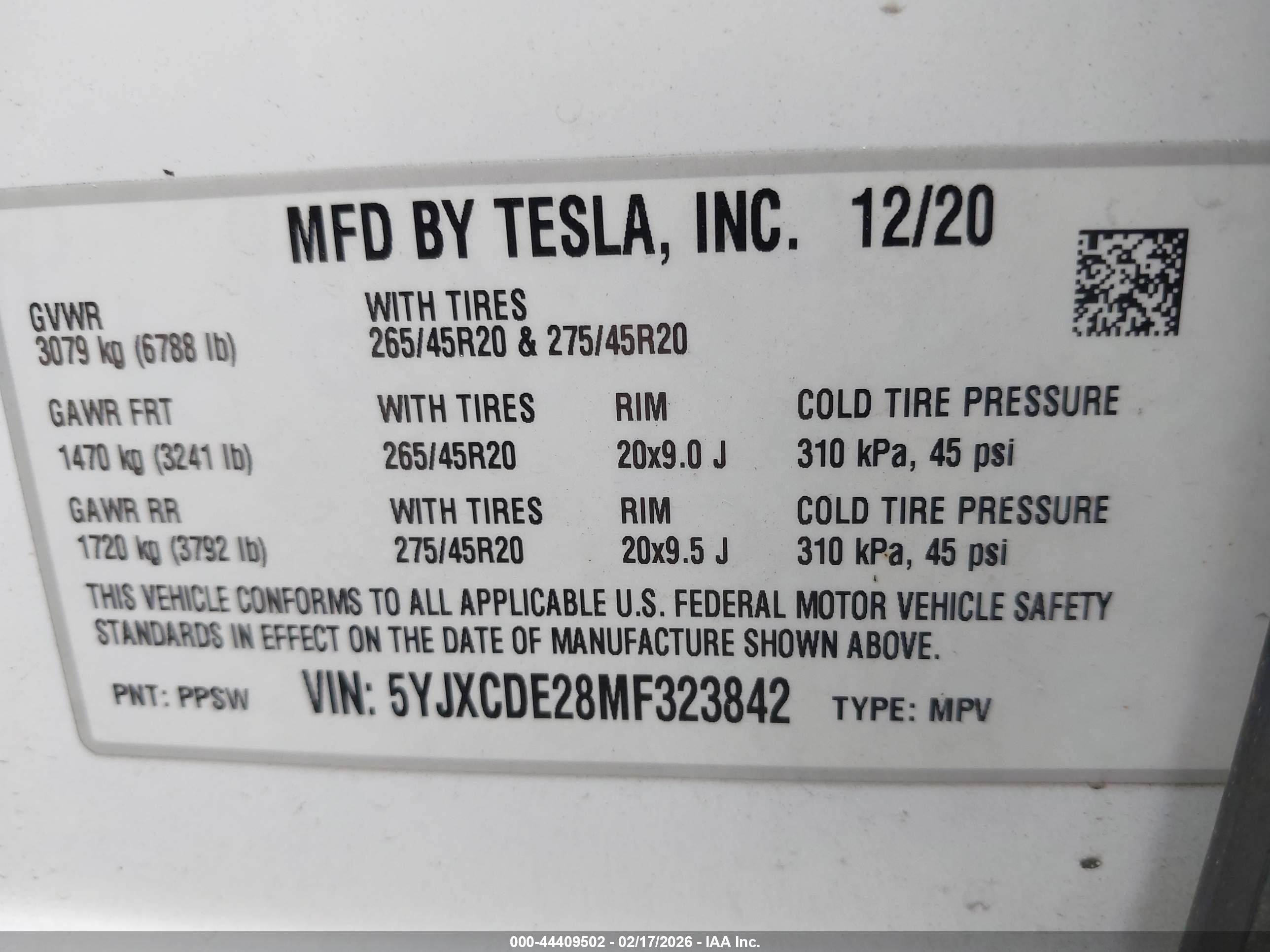 TESLA MODEL image 9
