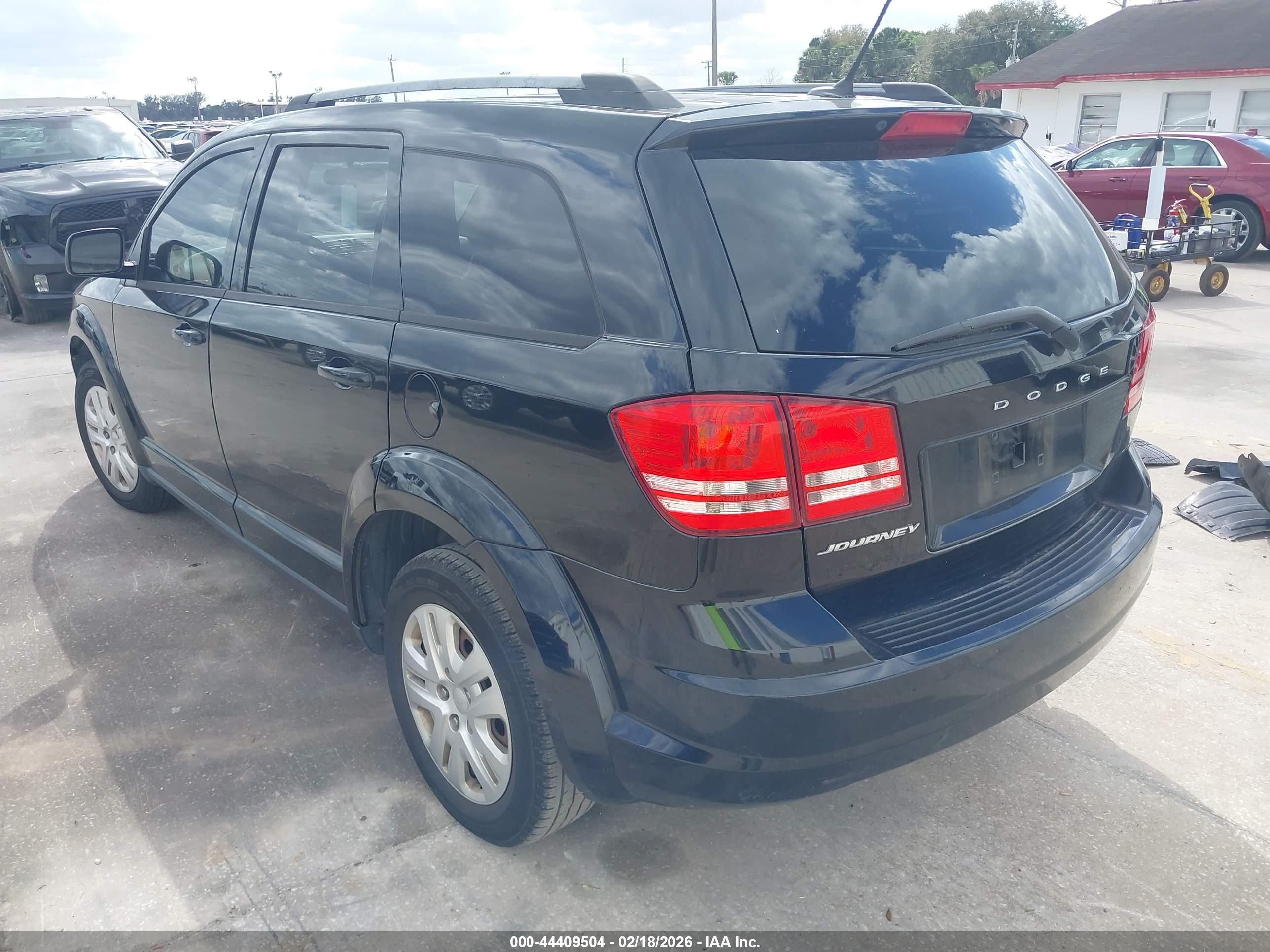 DODGE JOURNEY image 3