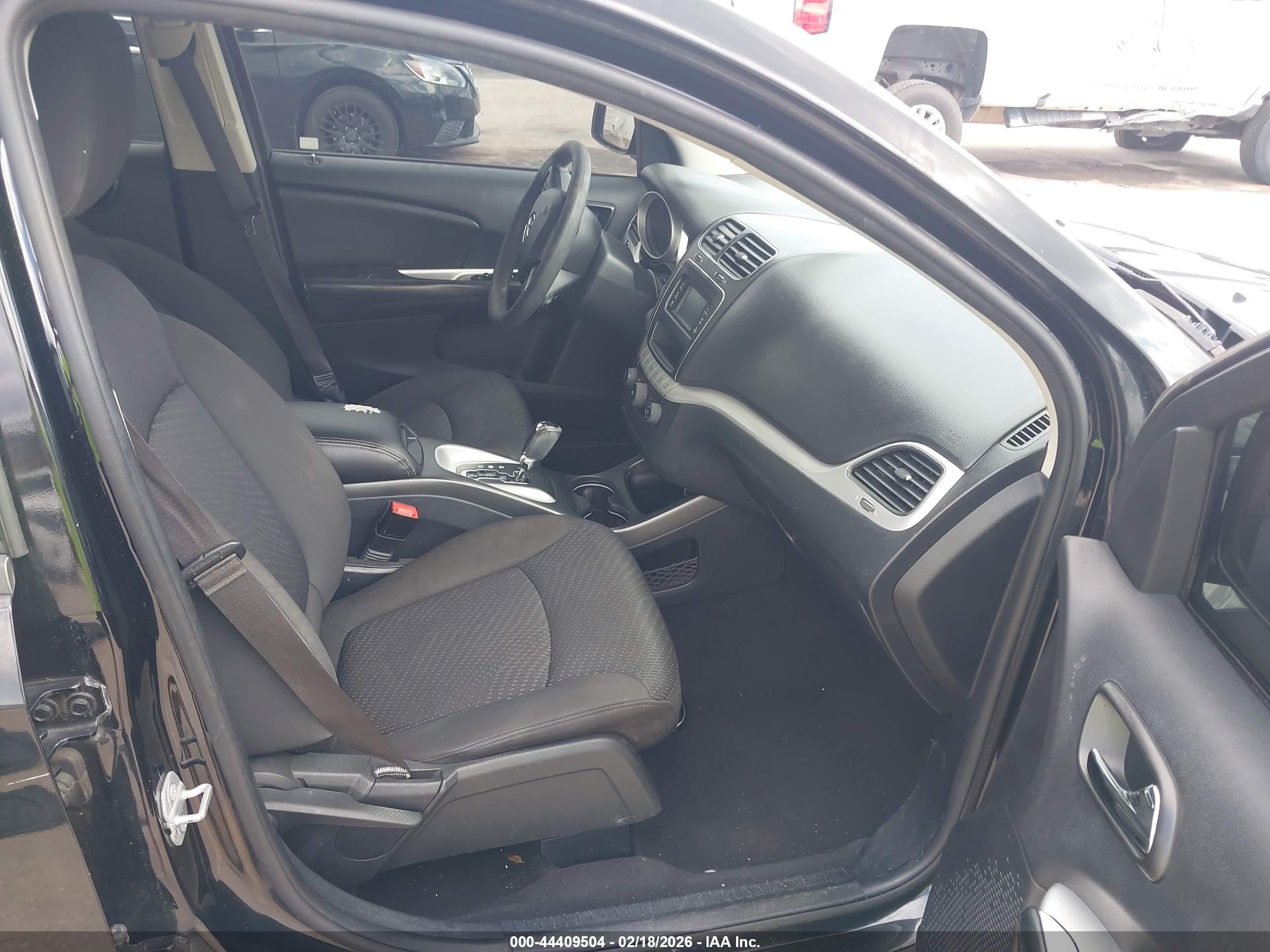 DODGE JOURNEY image 5