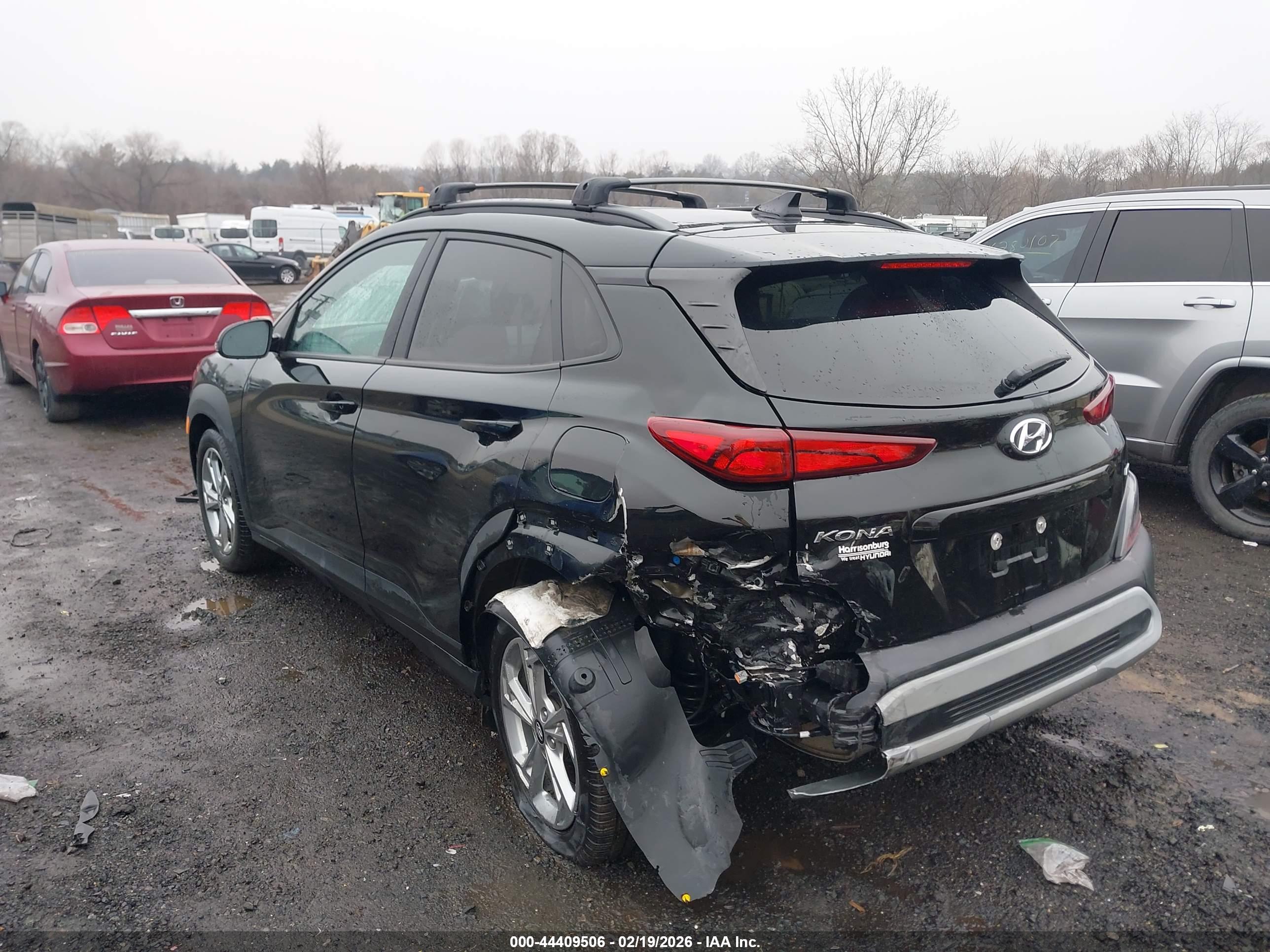 HYUNDAI KONA image 3