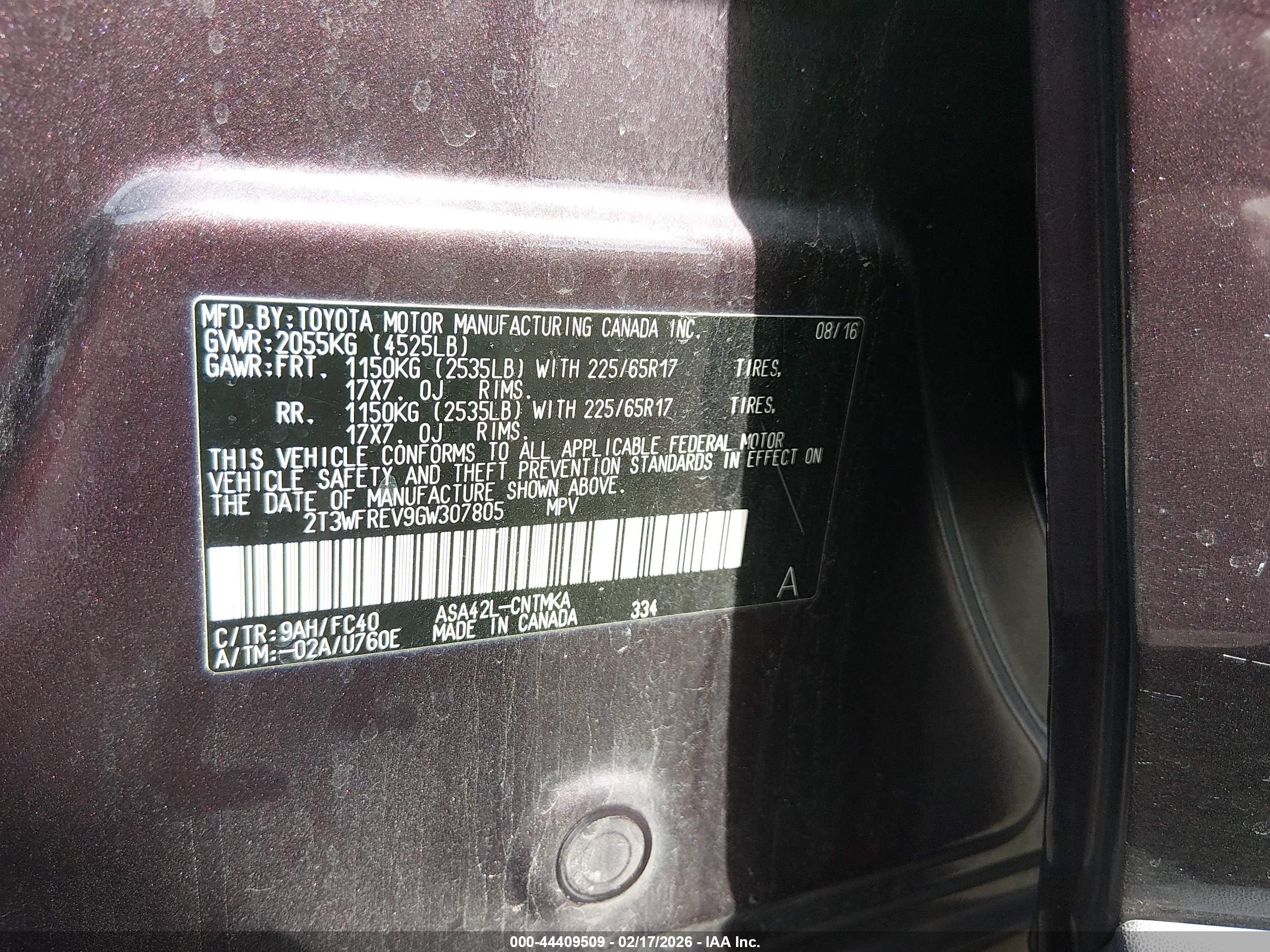 TOYOTA RAV4 image 9