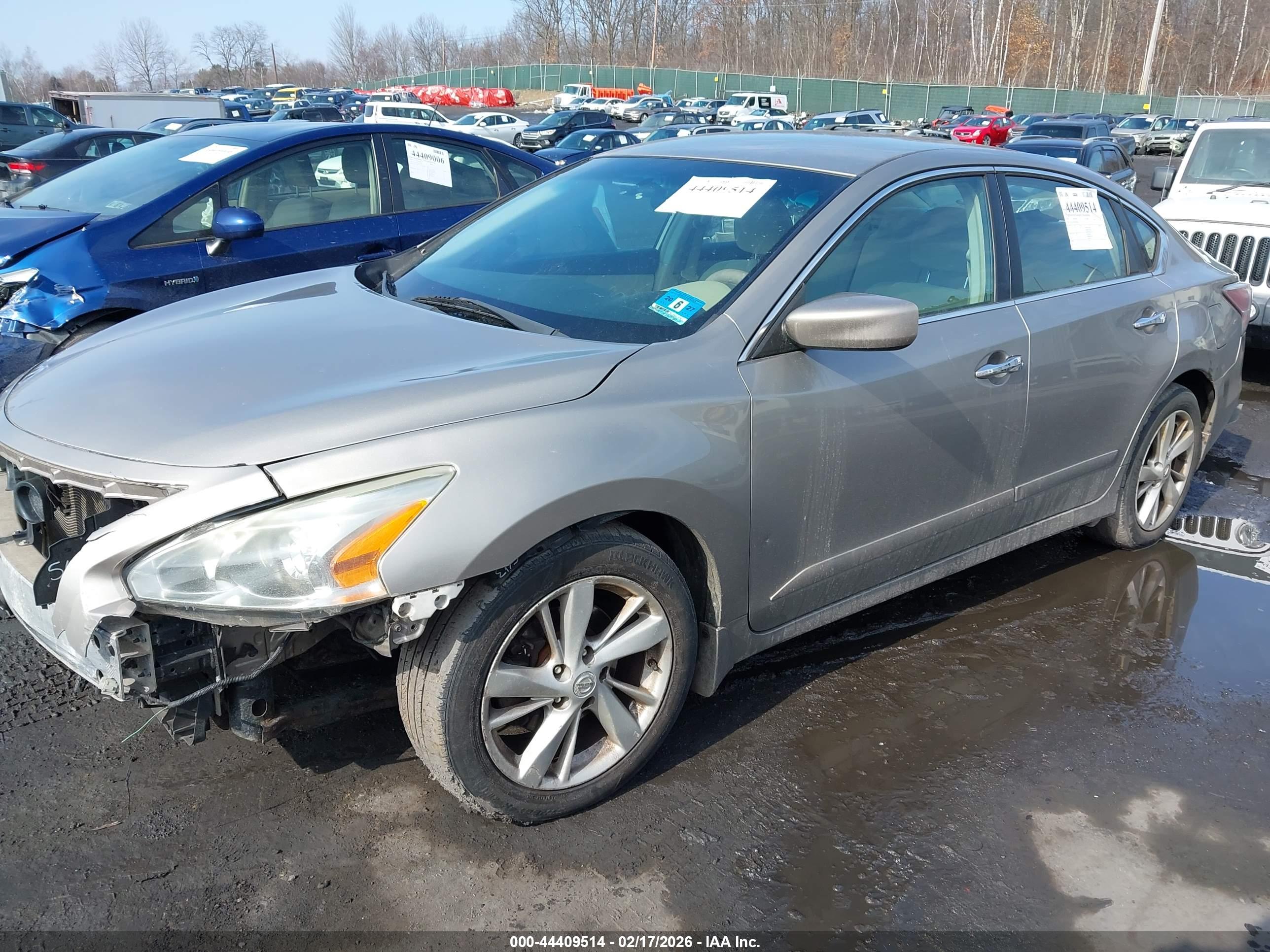 NISSAN ALTIMA image 2
