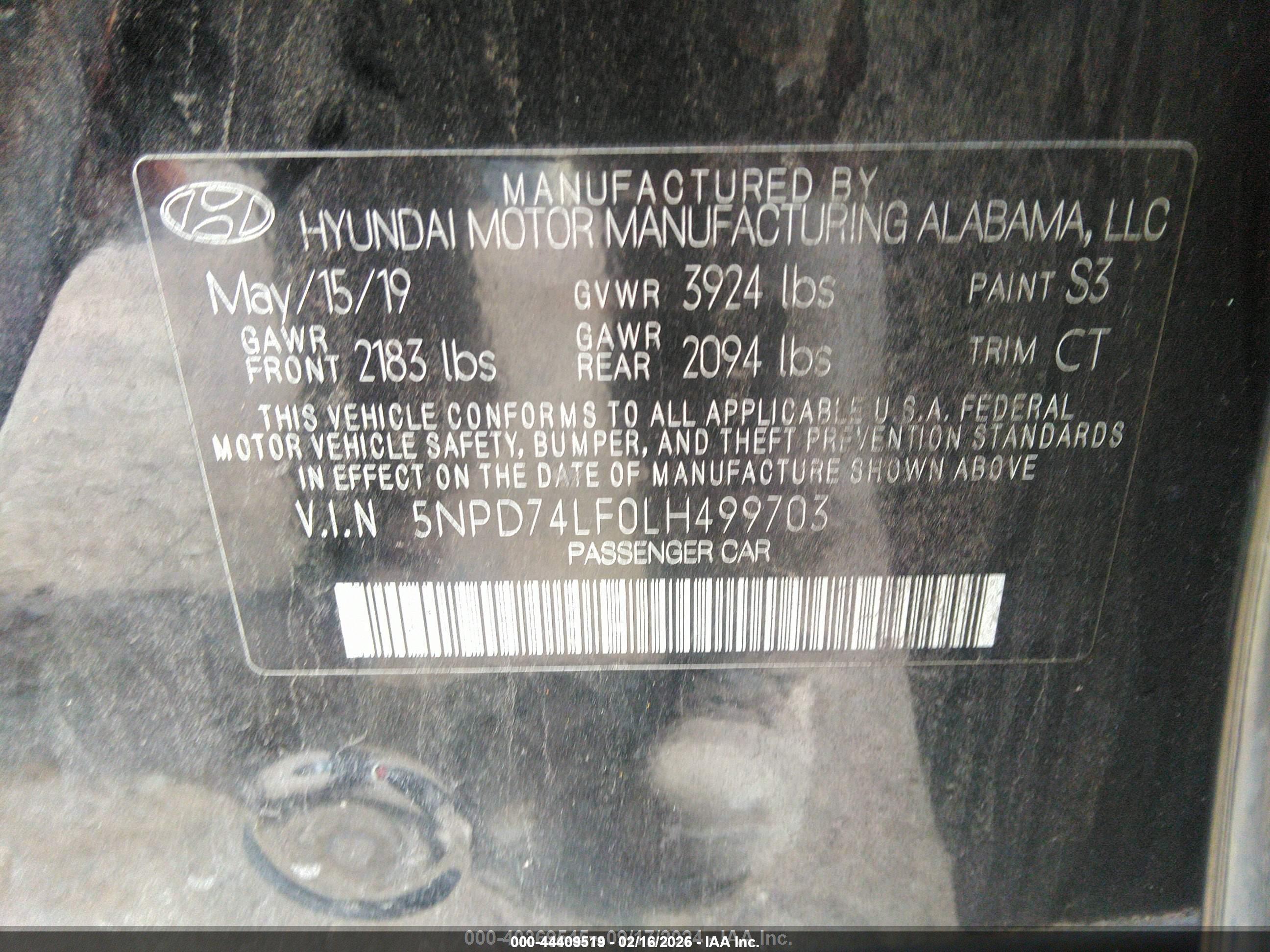 HYUNDAI ELANTRA image 9