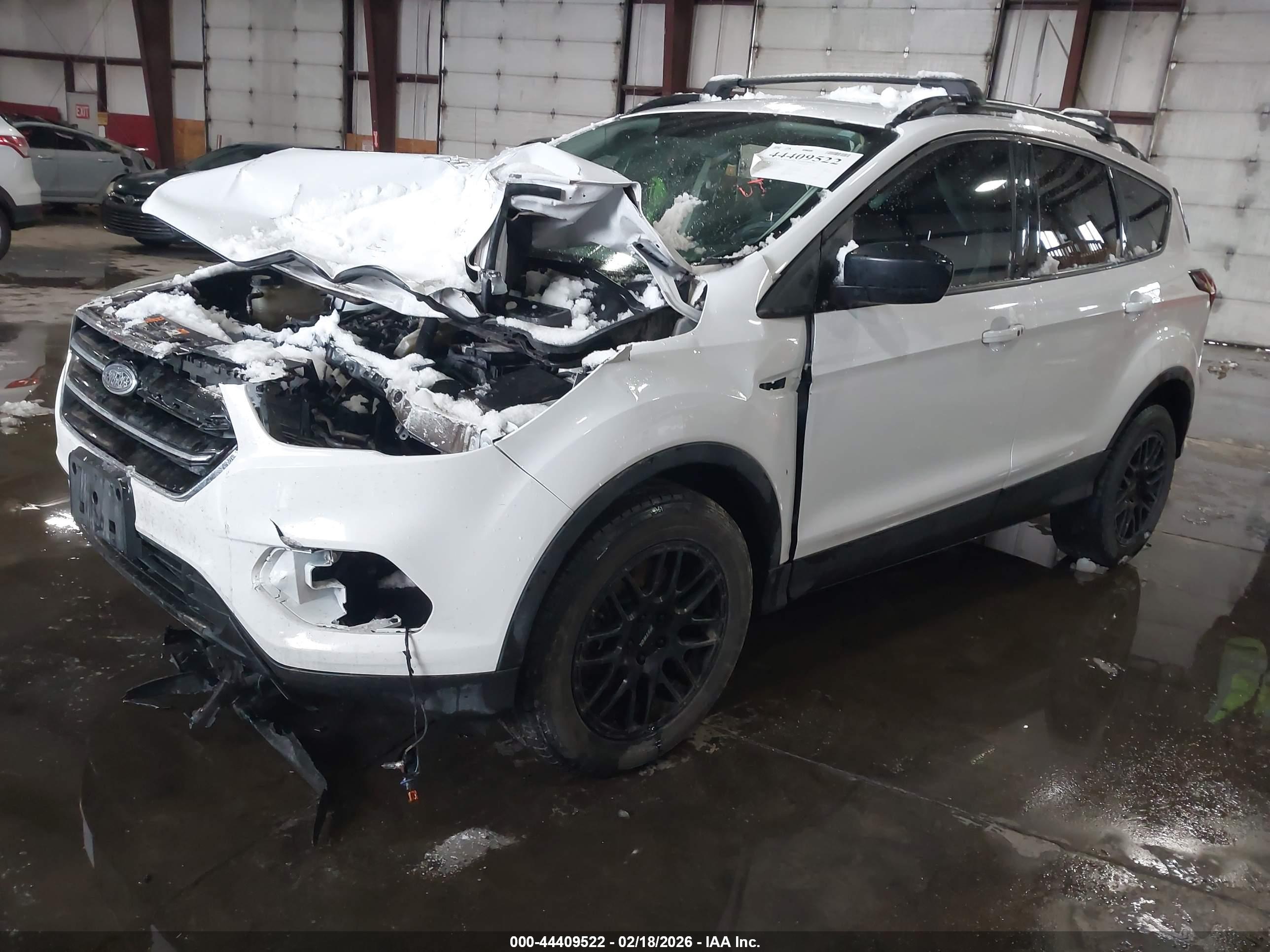 FORD ESCAPE image 2
