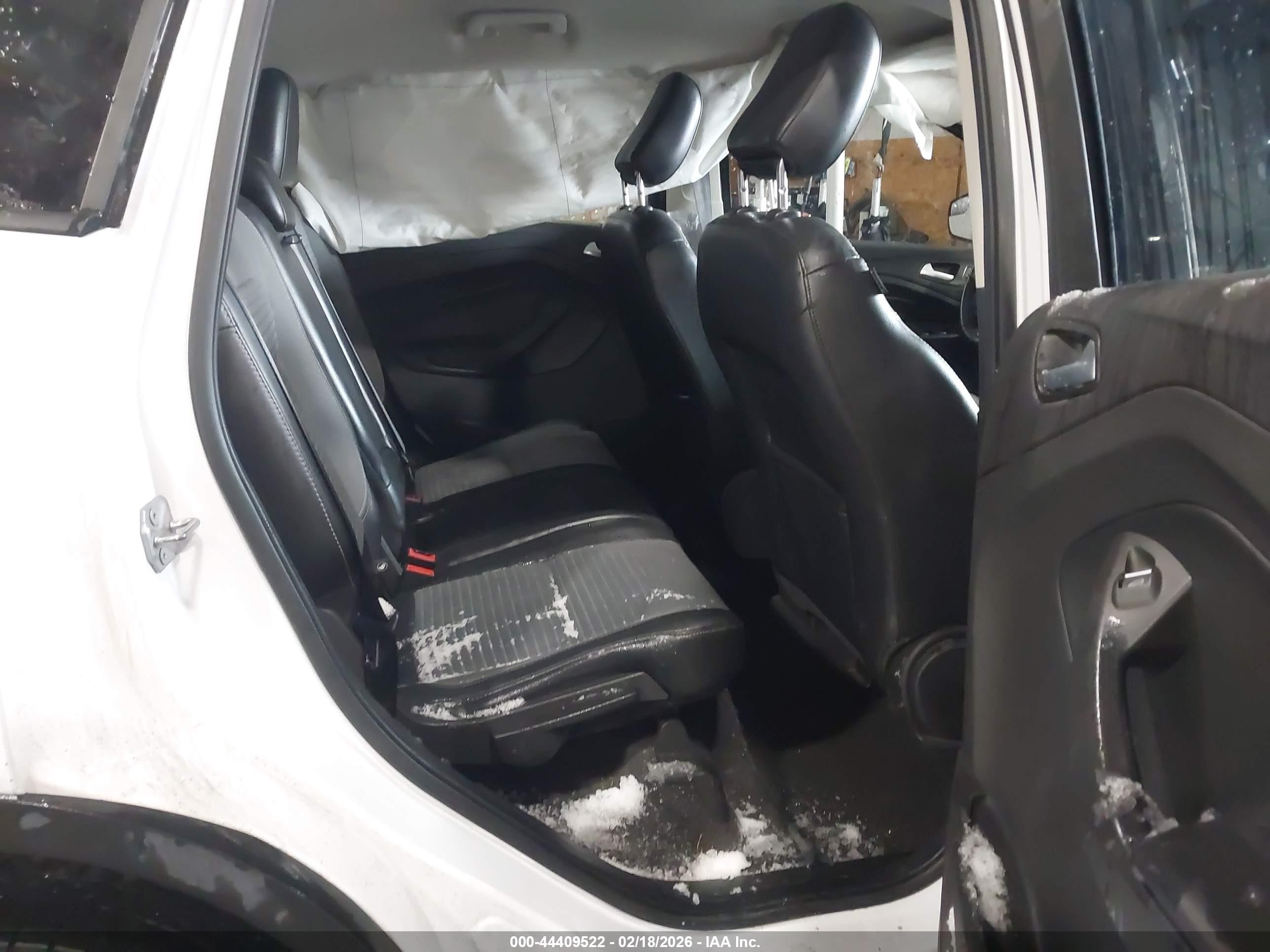 FORD ESCAPE image 8