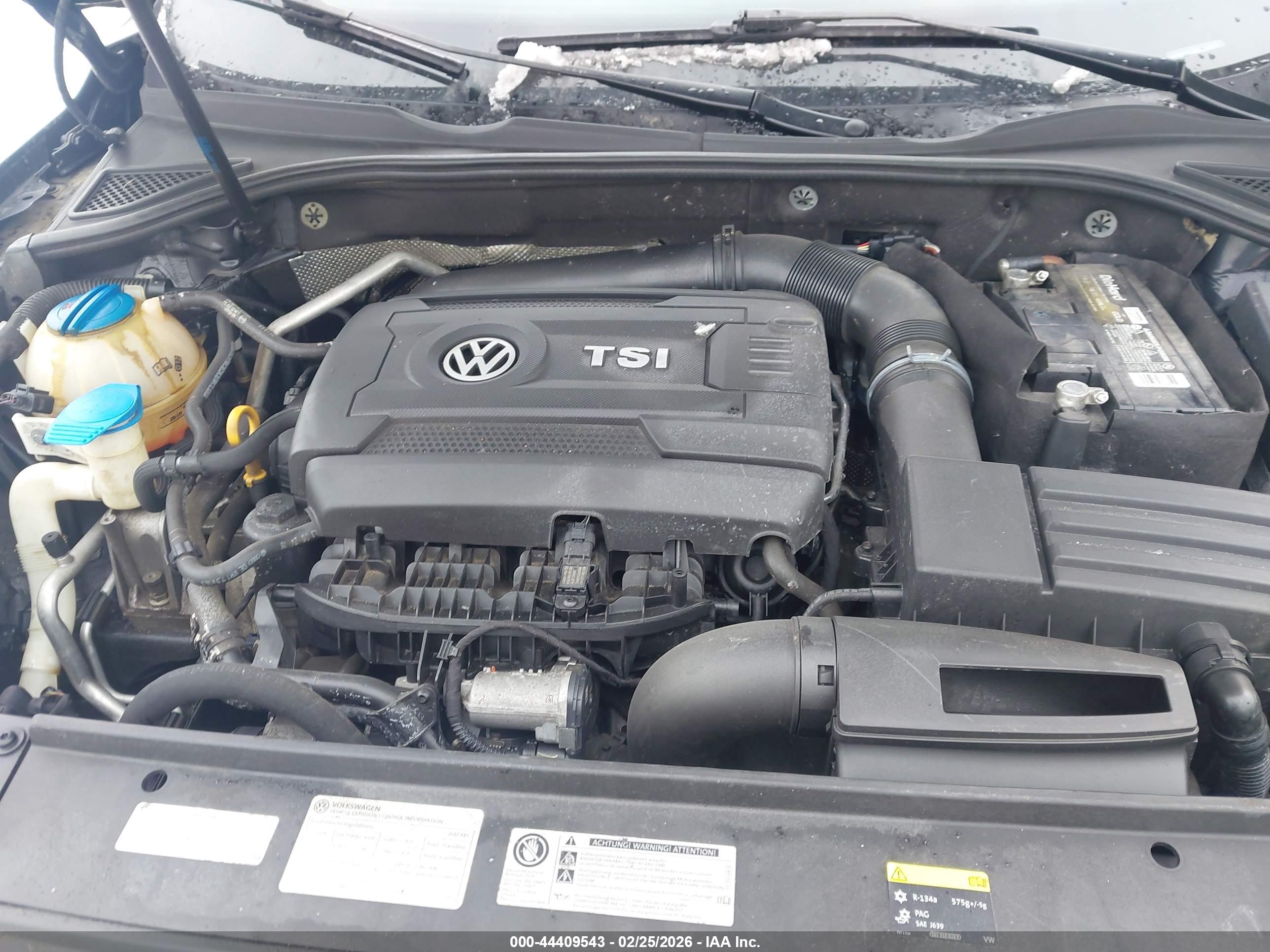 VOLKSWAGEN PASSAT image 10
