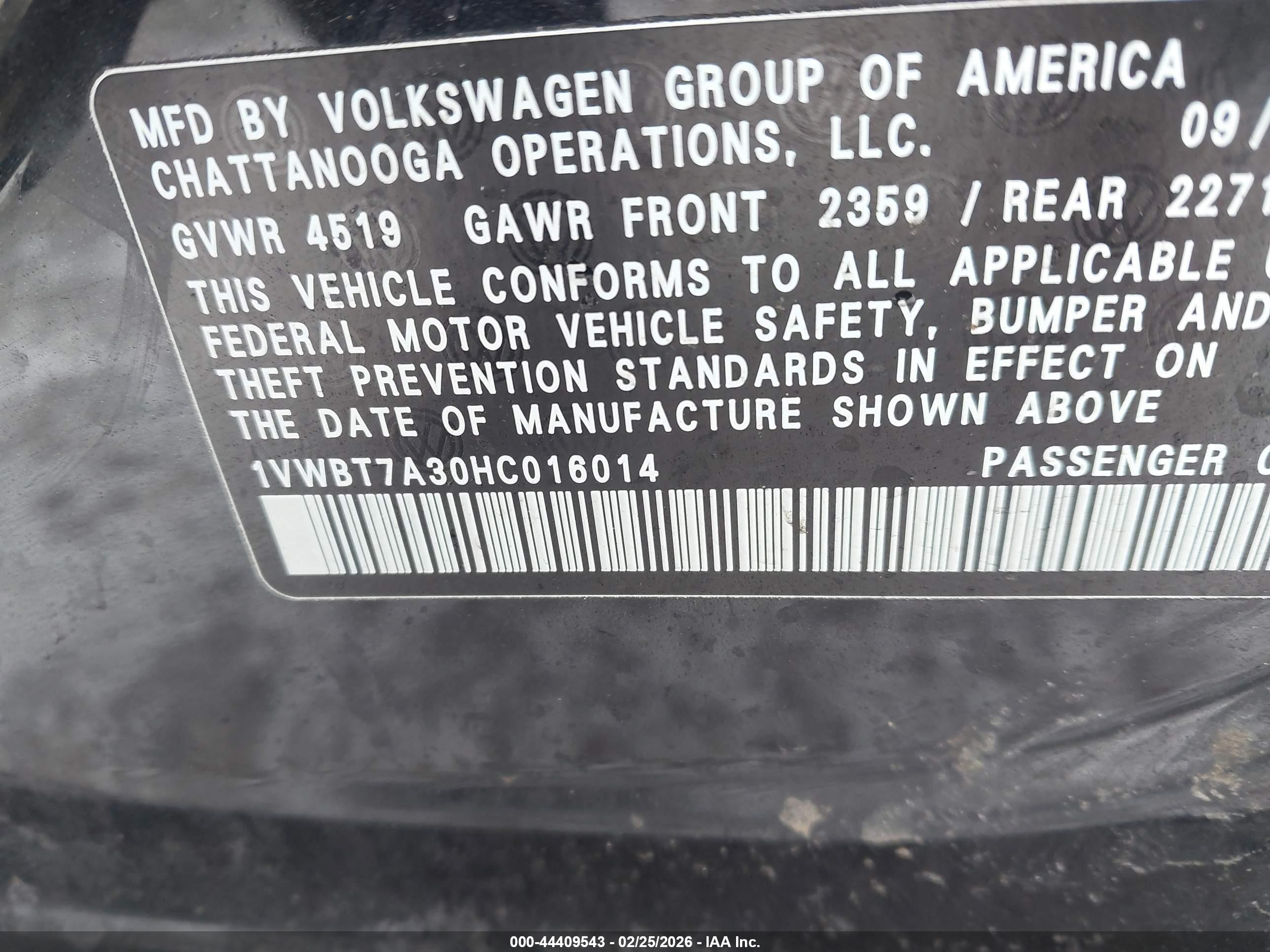 VOLKSWAGEN PASSAT image 9
