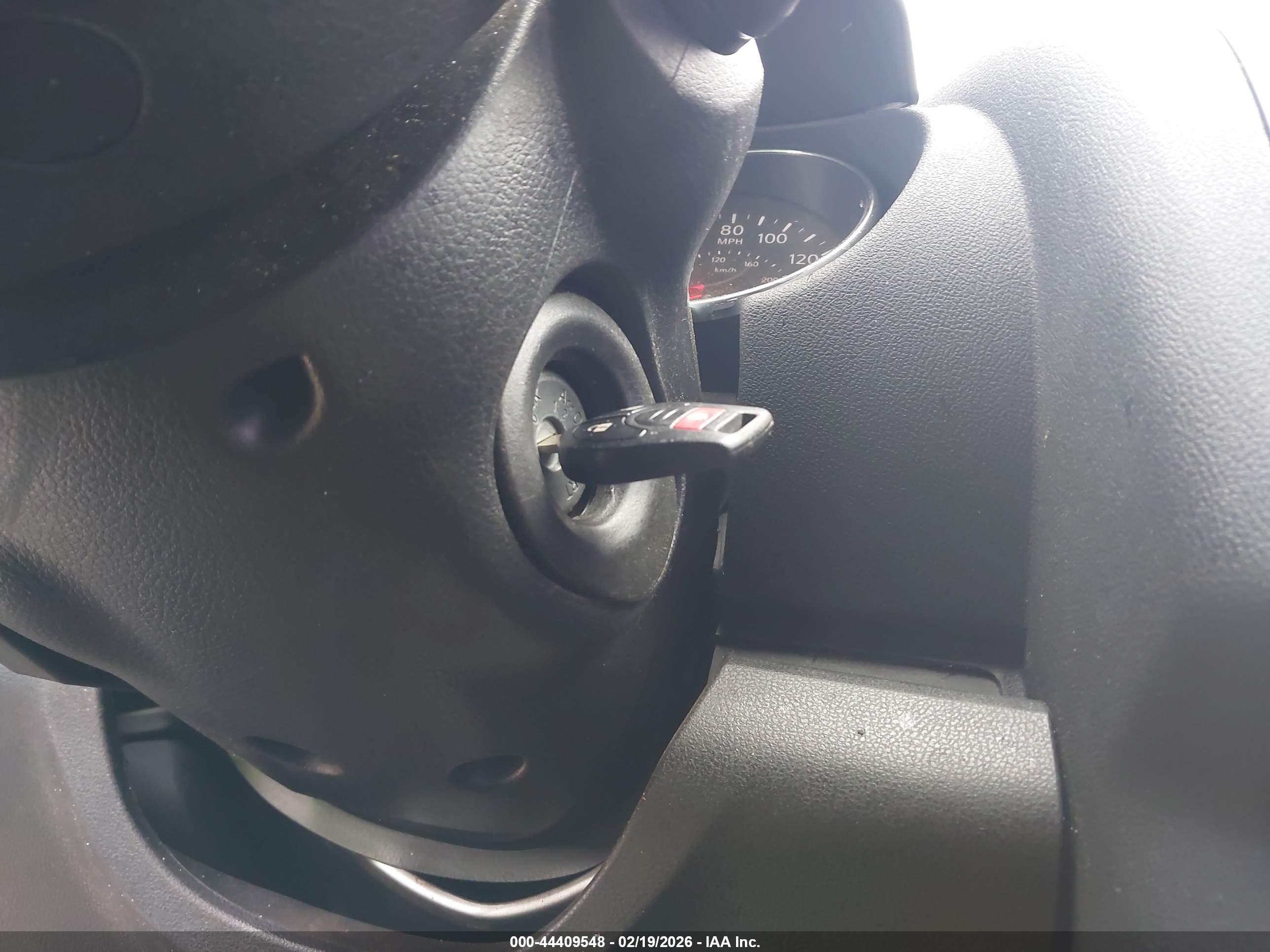 NISSAN ROGUE image 11