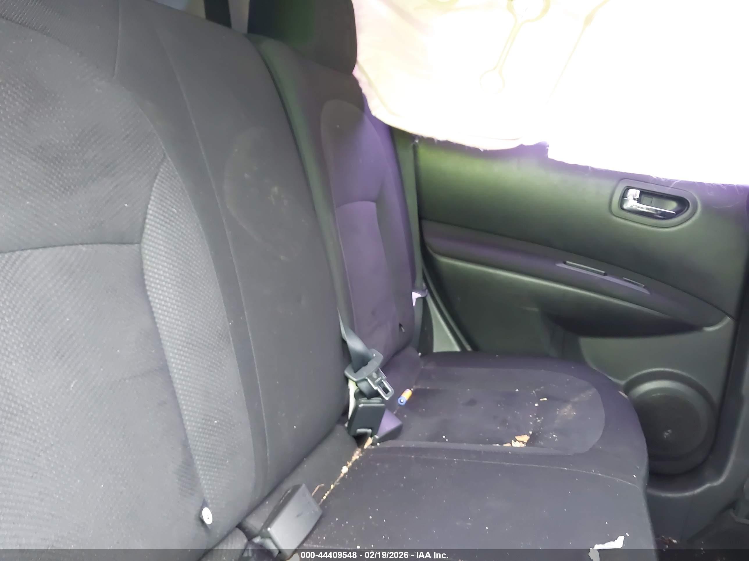 NISSAN ROGUE image 8