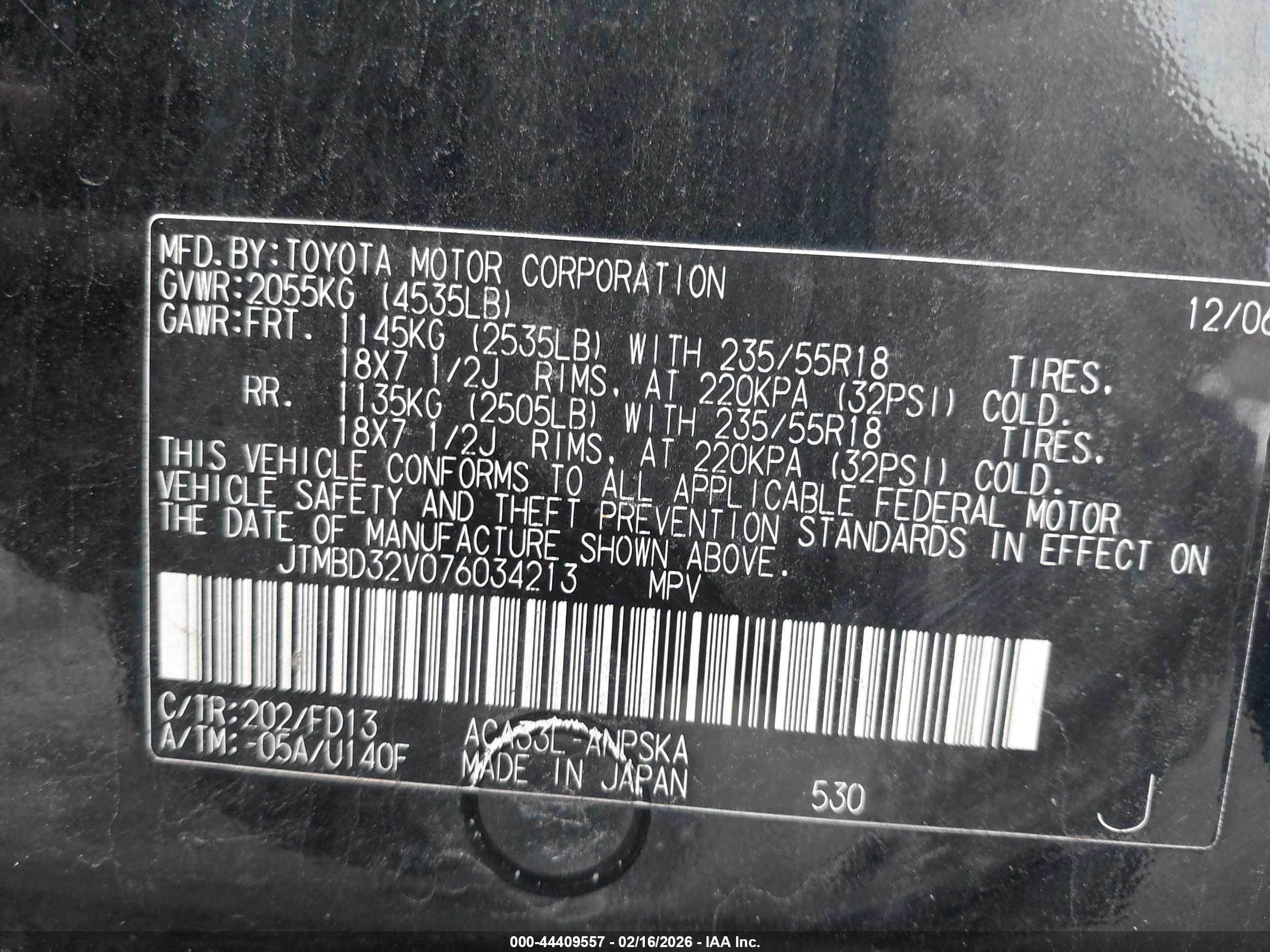 TOYOTA RAV4 image 9