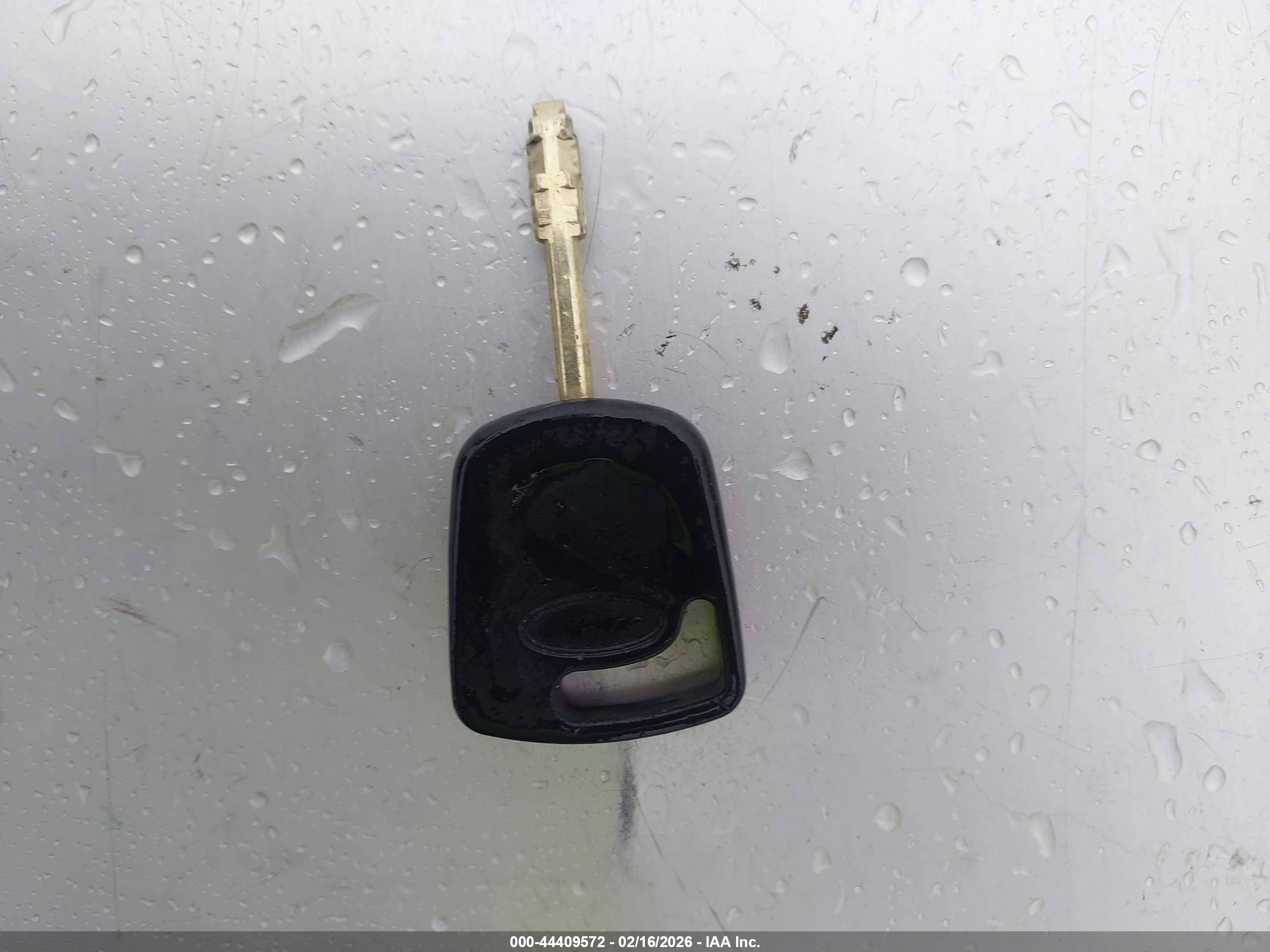 FORD TRANSIT image 11