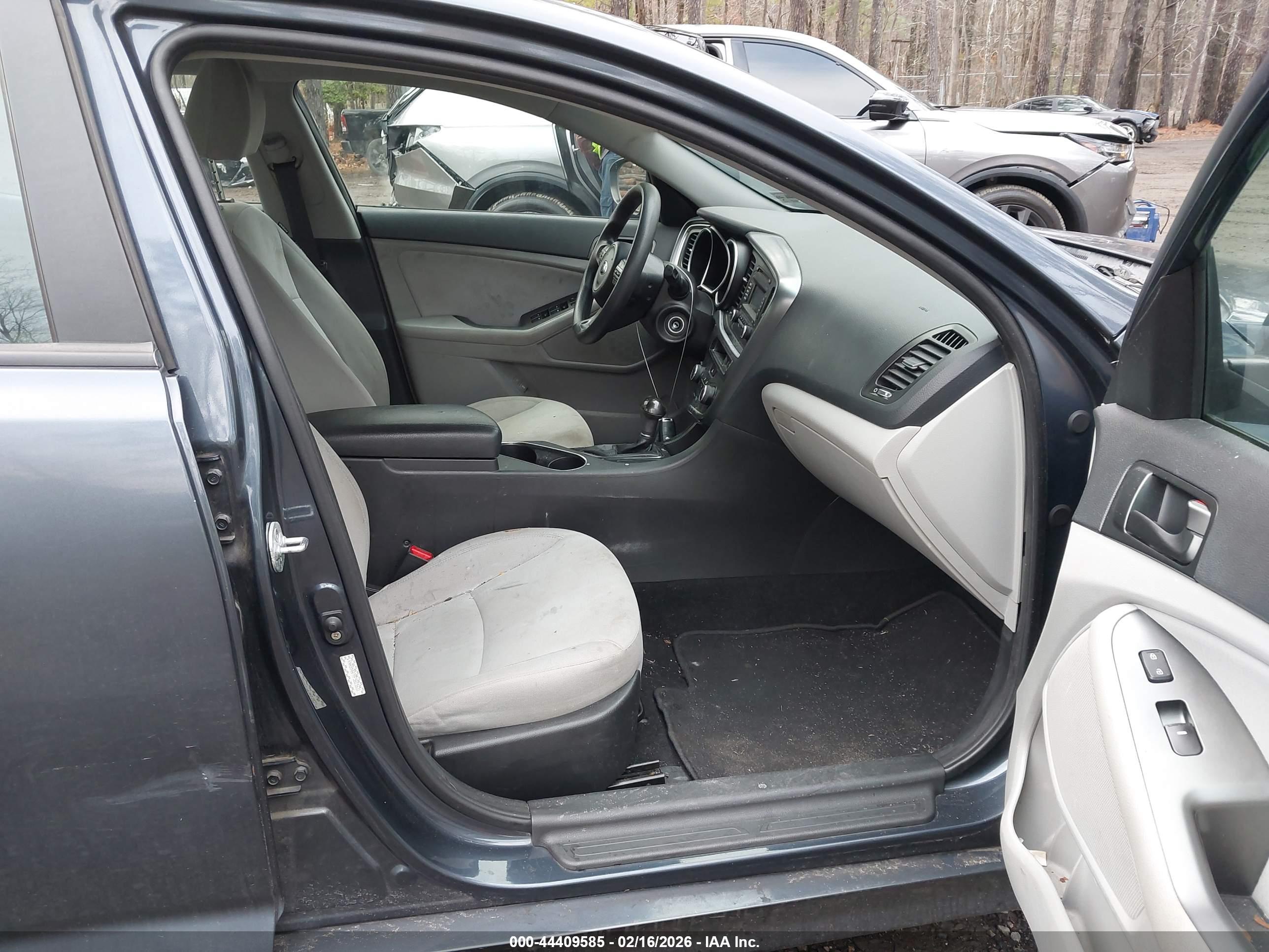 KIA OPTIMA image 5