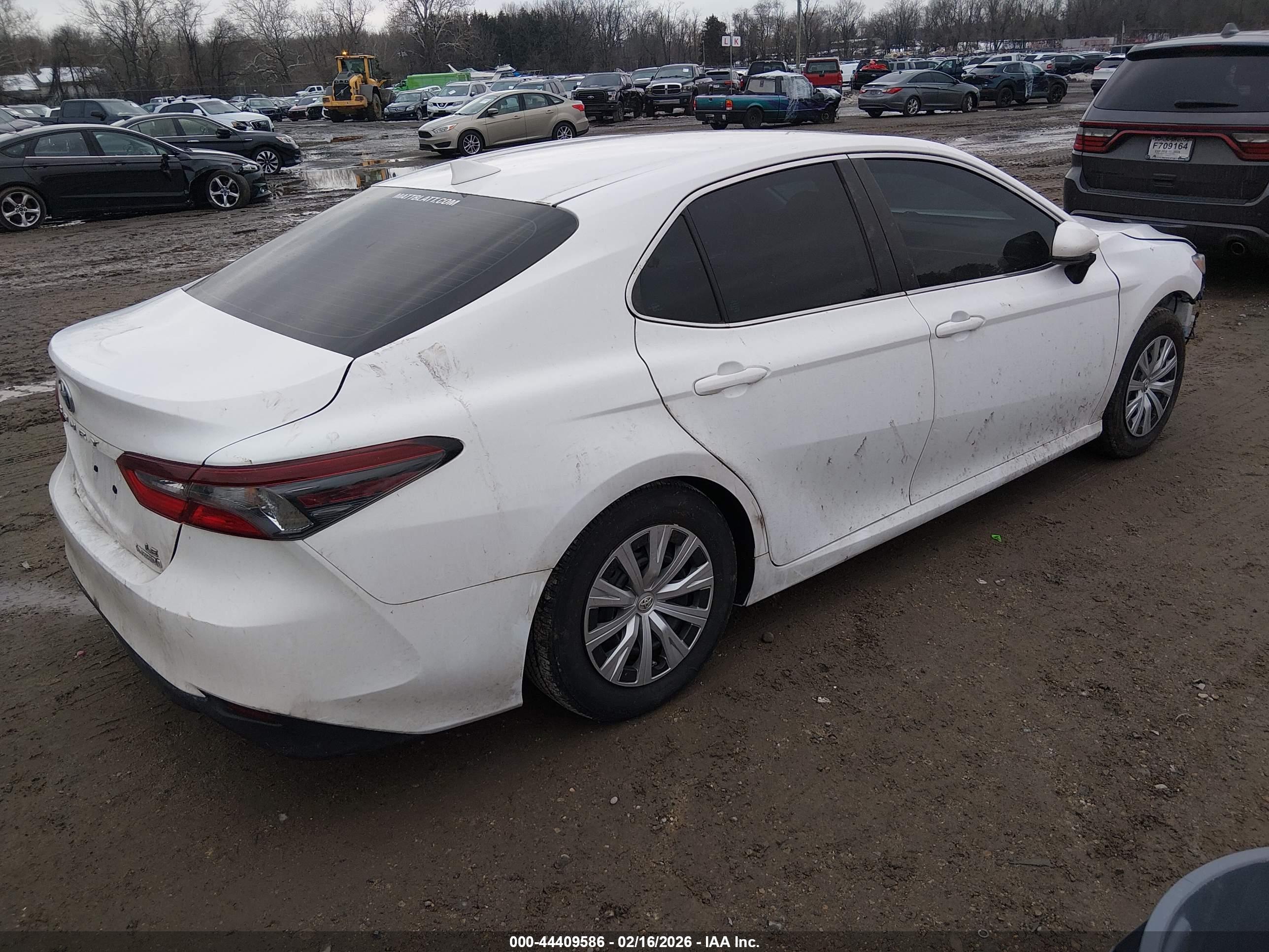 TOYOTA CAMRY image 4