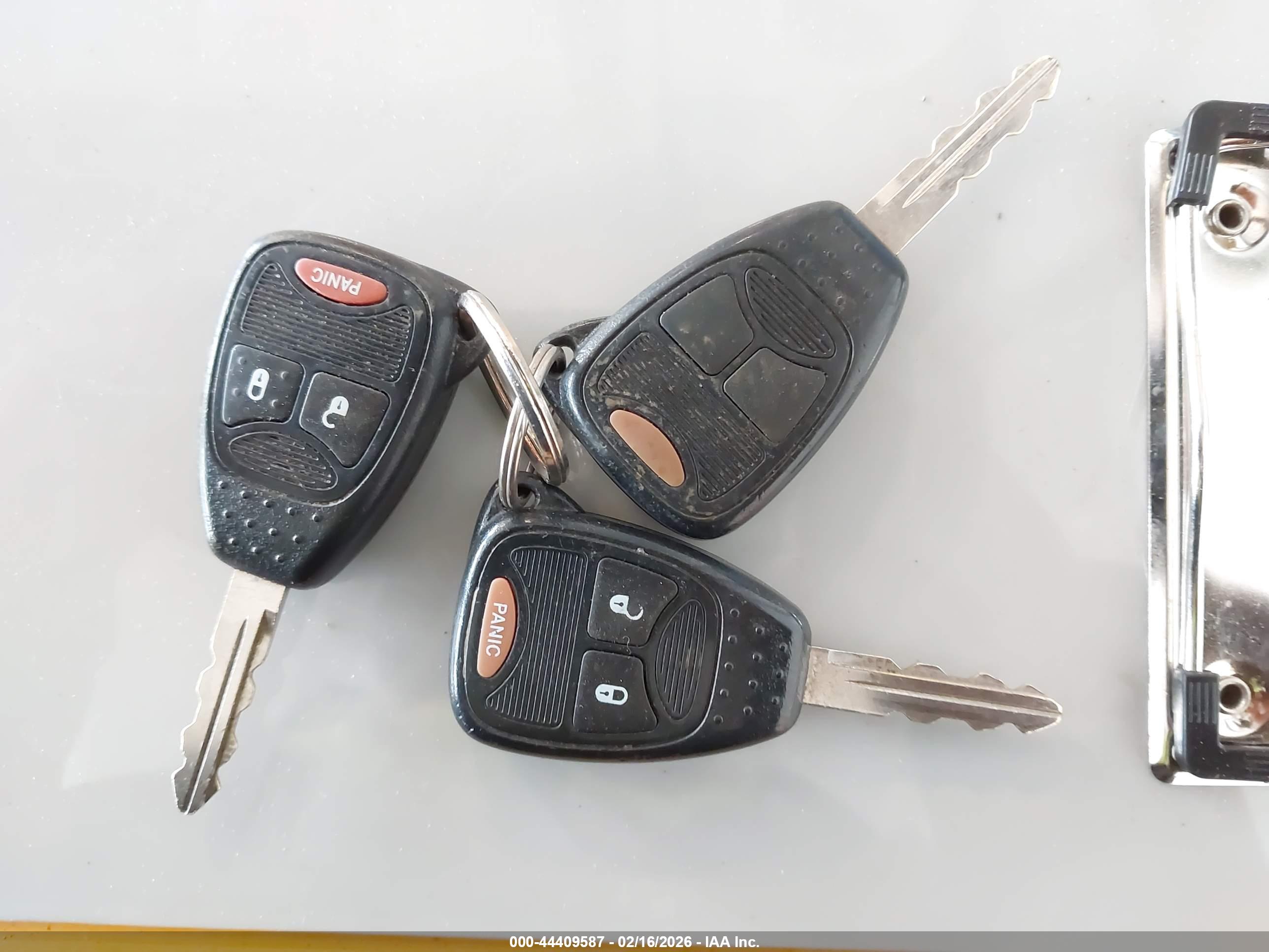 DODGE DAKOTA image 11