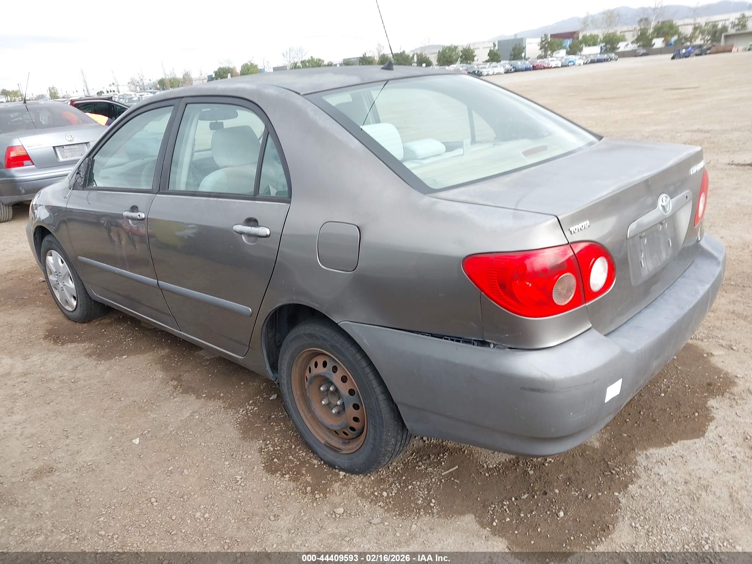 TOYOTA COROLLA image 3