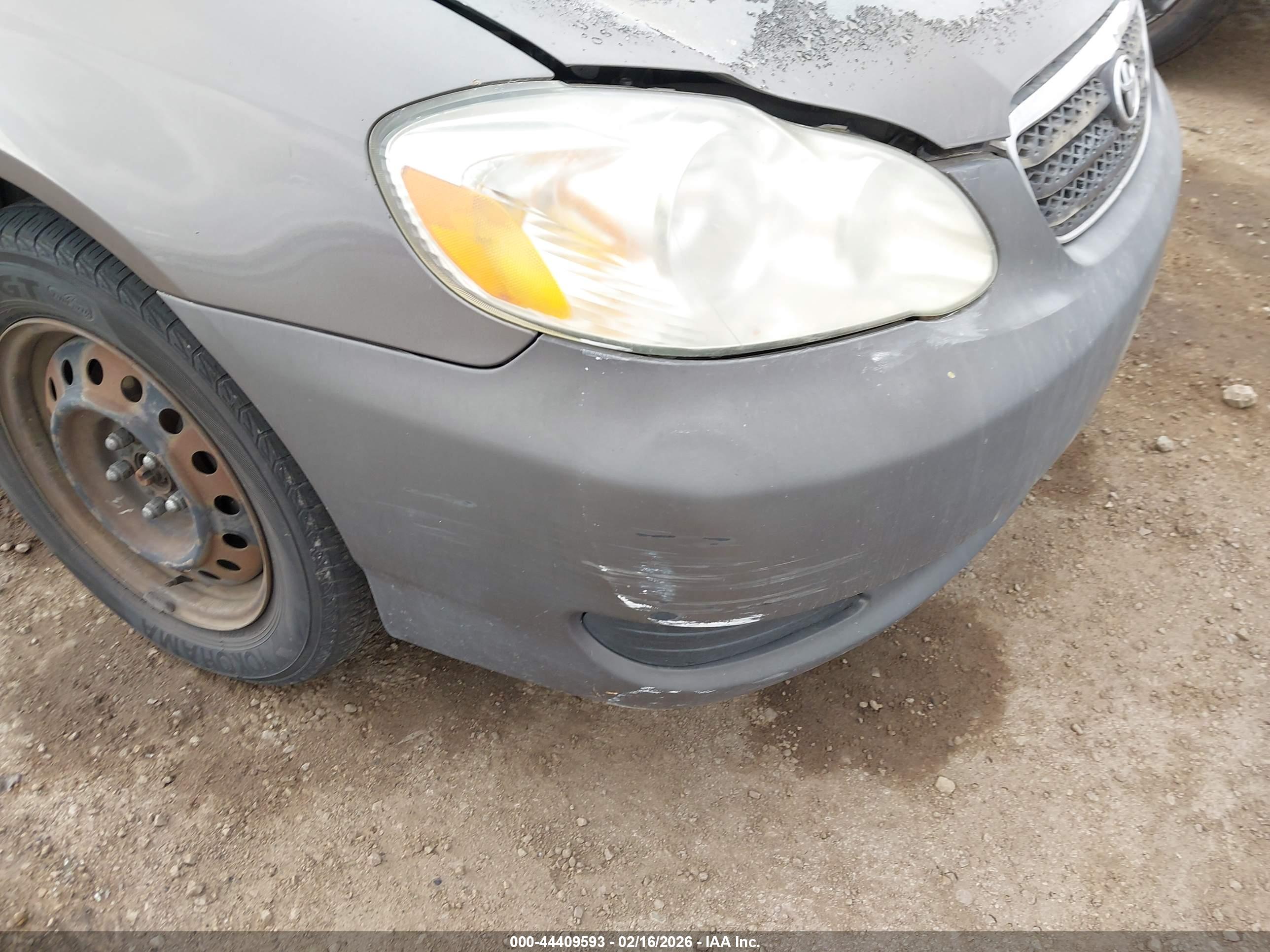 TOYOTA COROLLA image 6