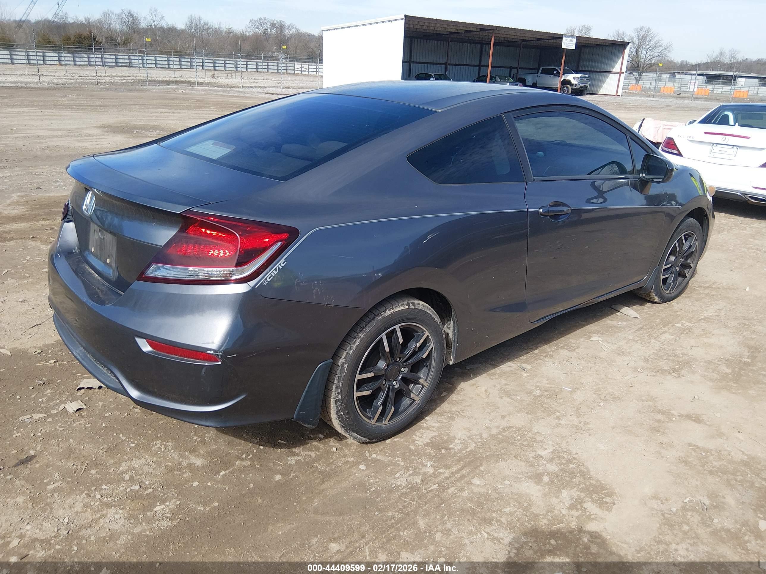 HONDA CIVIC image 4
