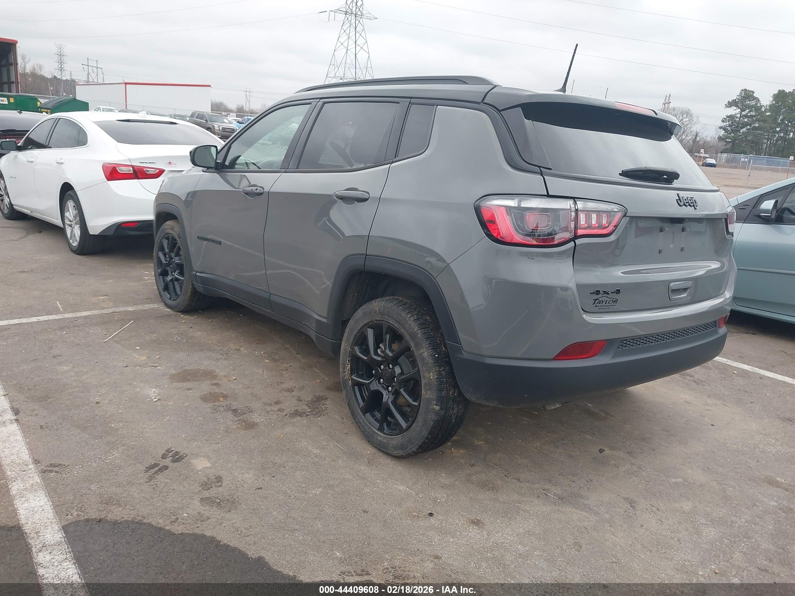 JEEP COMPASS image 3