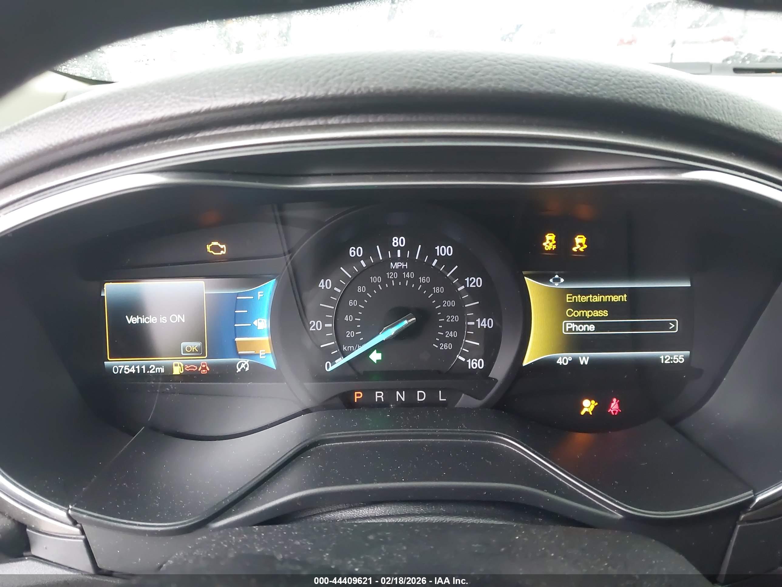 FORD FUSION image 7