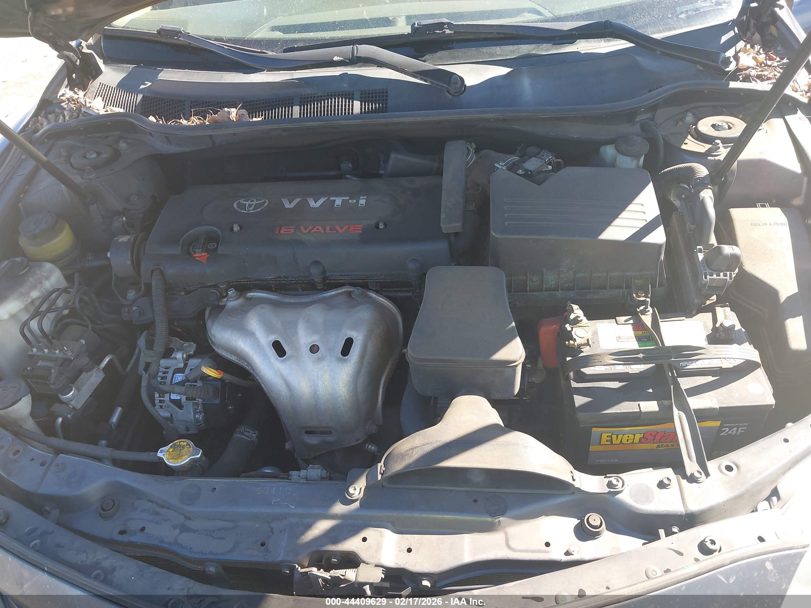 TOYOTA CAMRY image 10