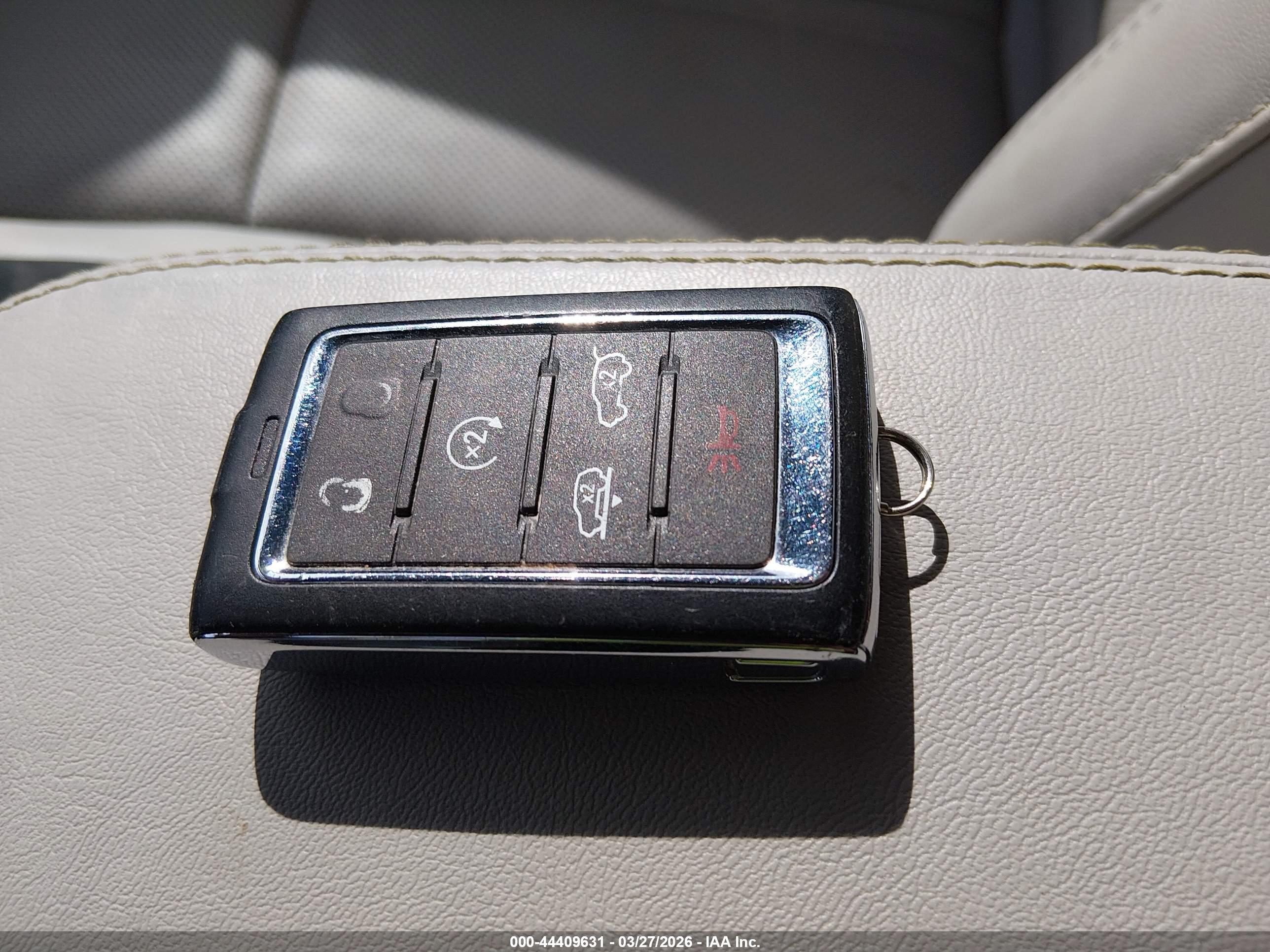 JEEP WAGONEER image 11